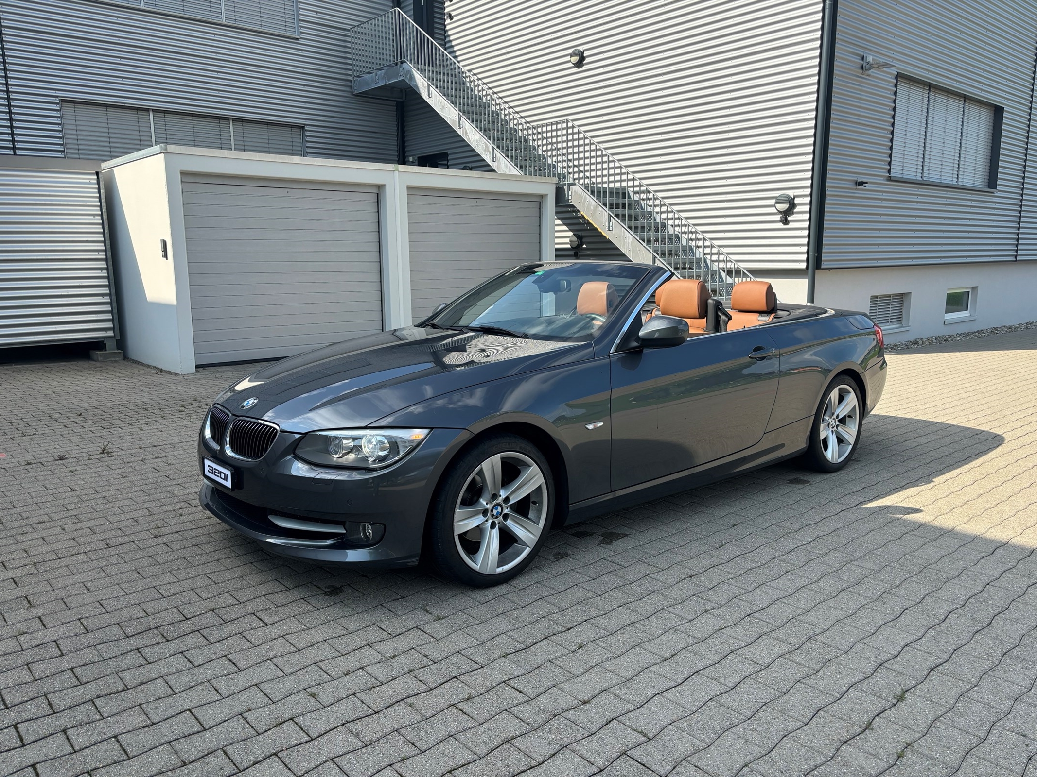 BMW 320i Cabriolet Steptronic