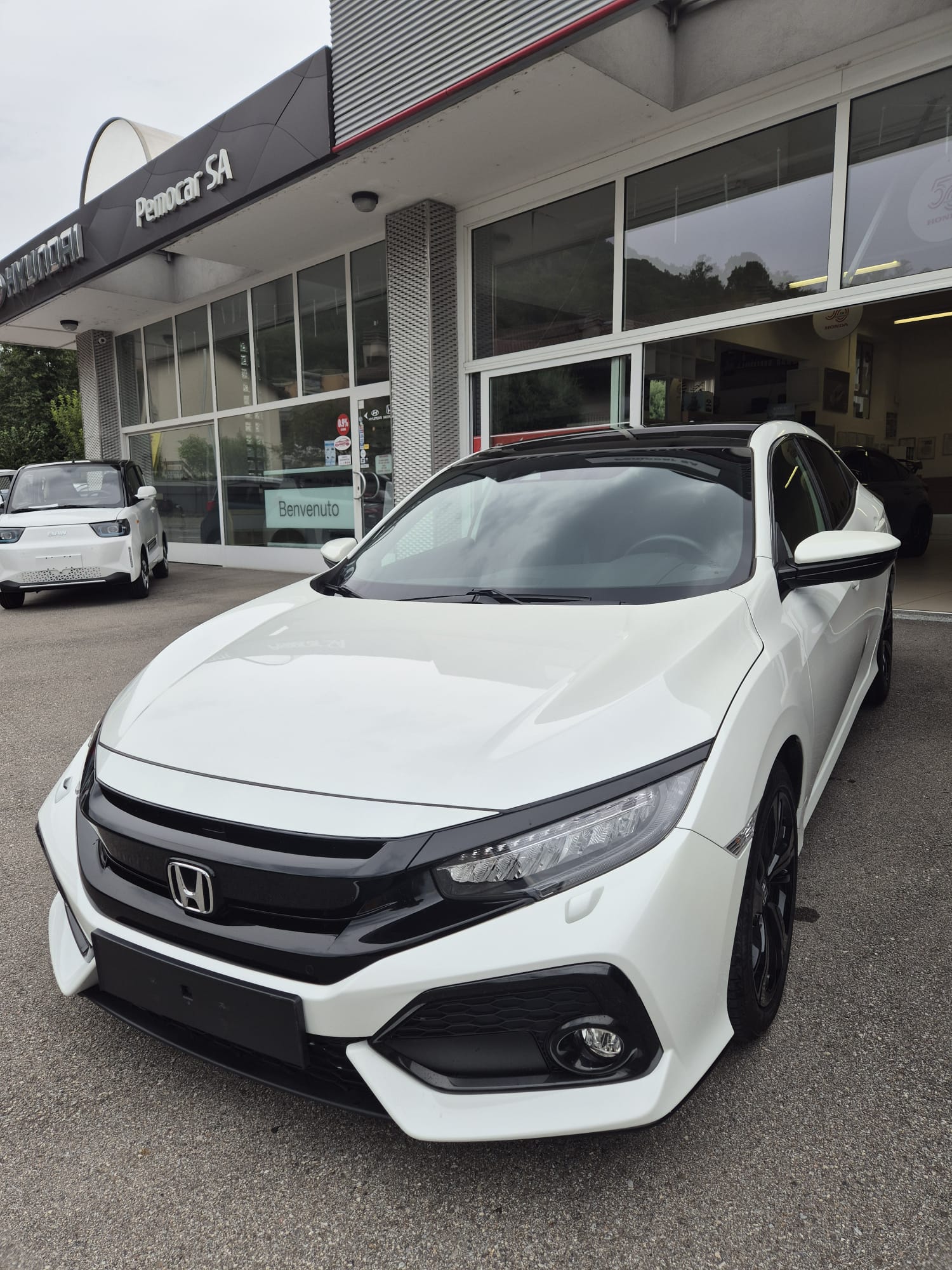 HONDA Civic 1.0 VTEC Executive Premium CVT