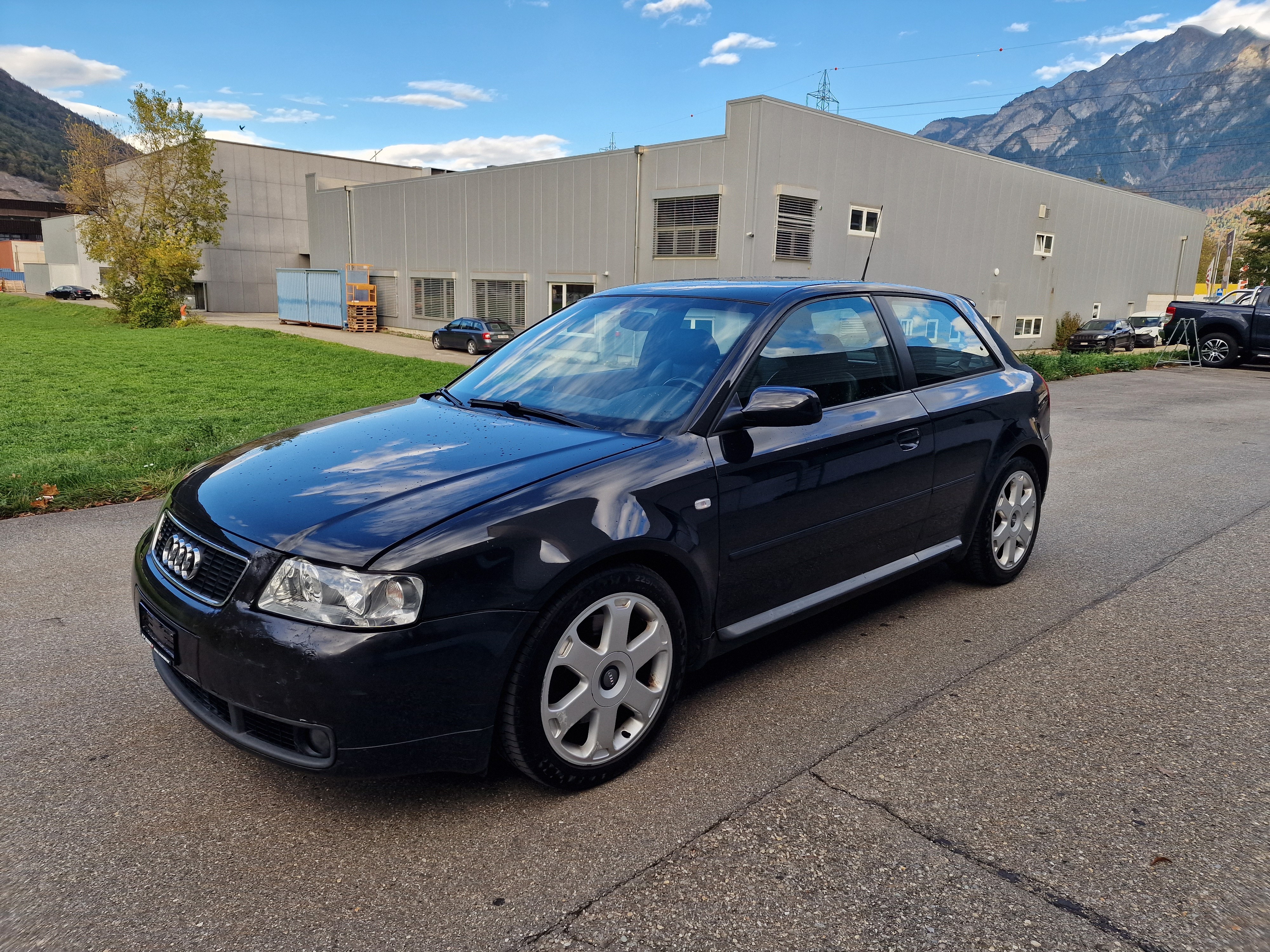 AUDI S3 quattro