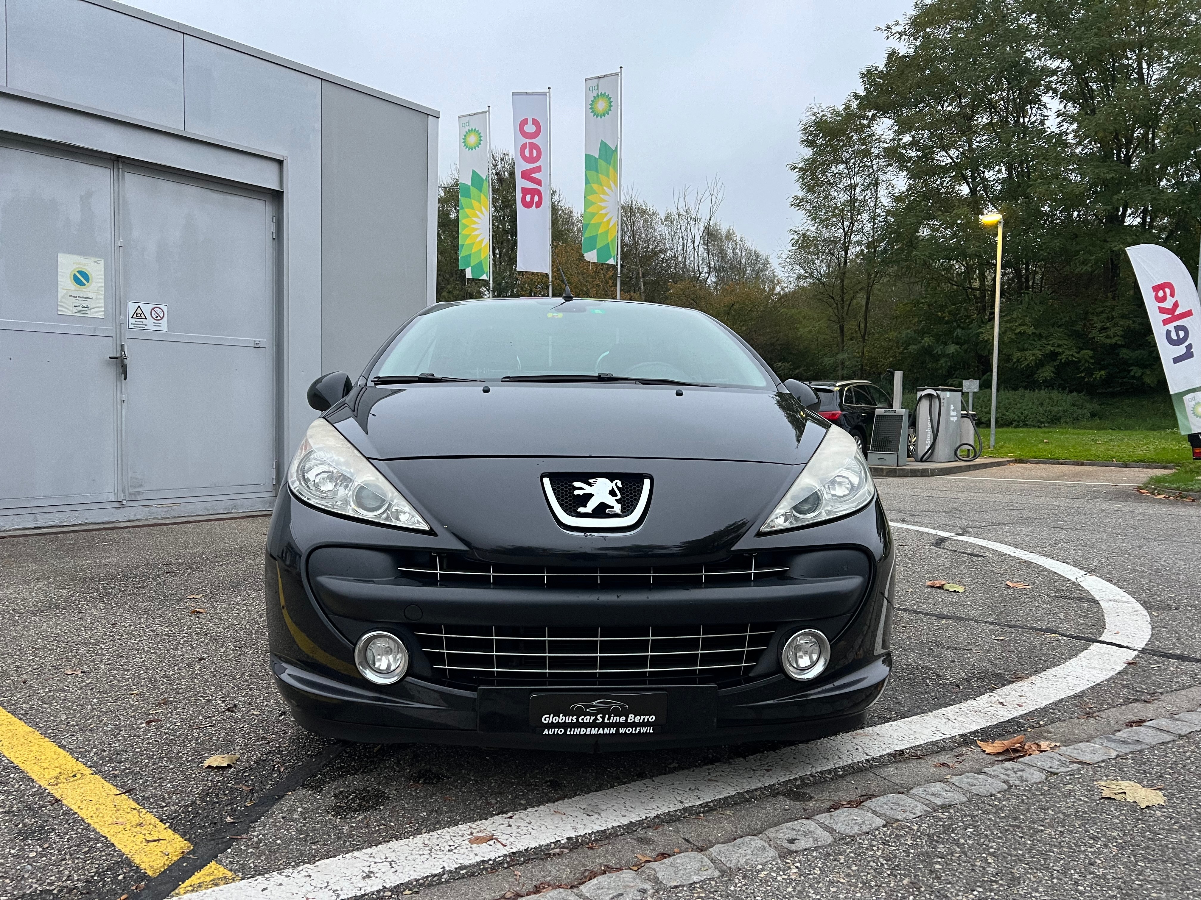 PEUGEOT 207 CC 1.6 16V Turbo Sport