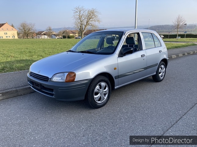 TOYOTA Starlet 1.3