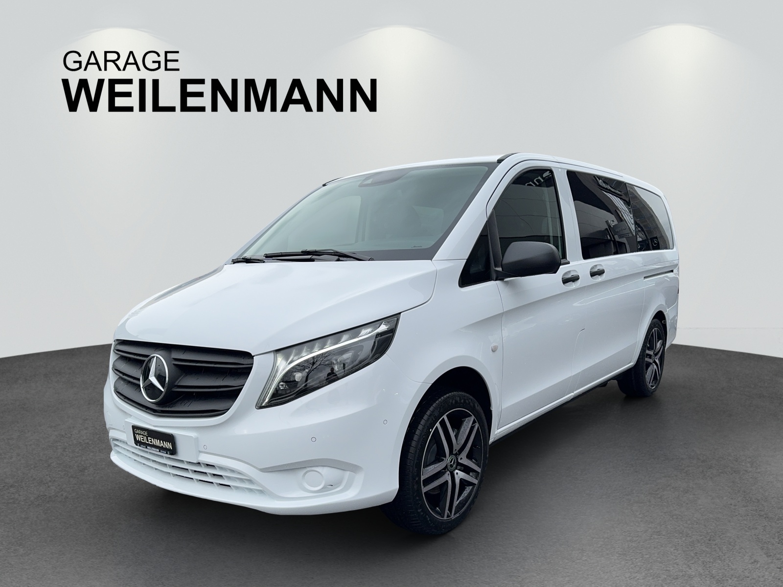 MERCEDES-BENZ Vito 116 CDI Lang Select Family Tourer 4Matic 9G-Tronic