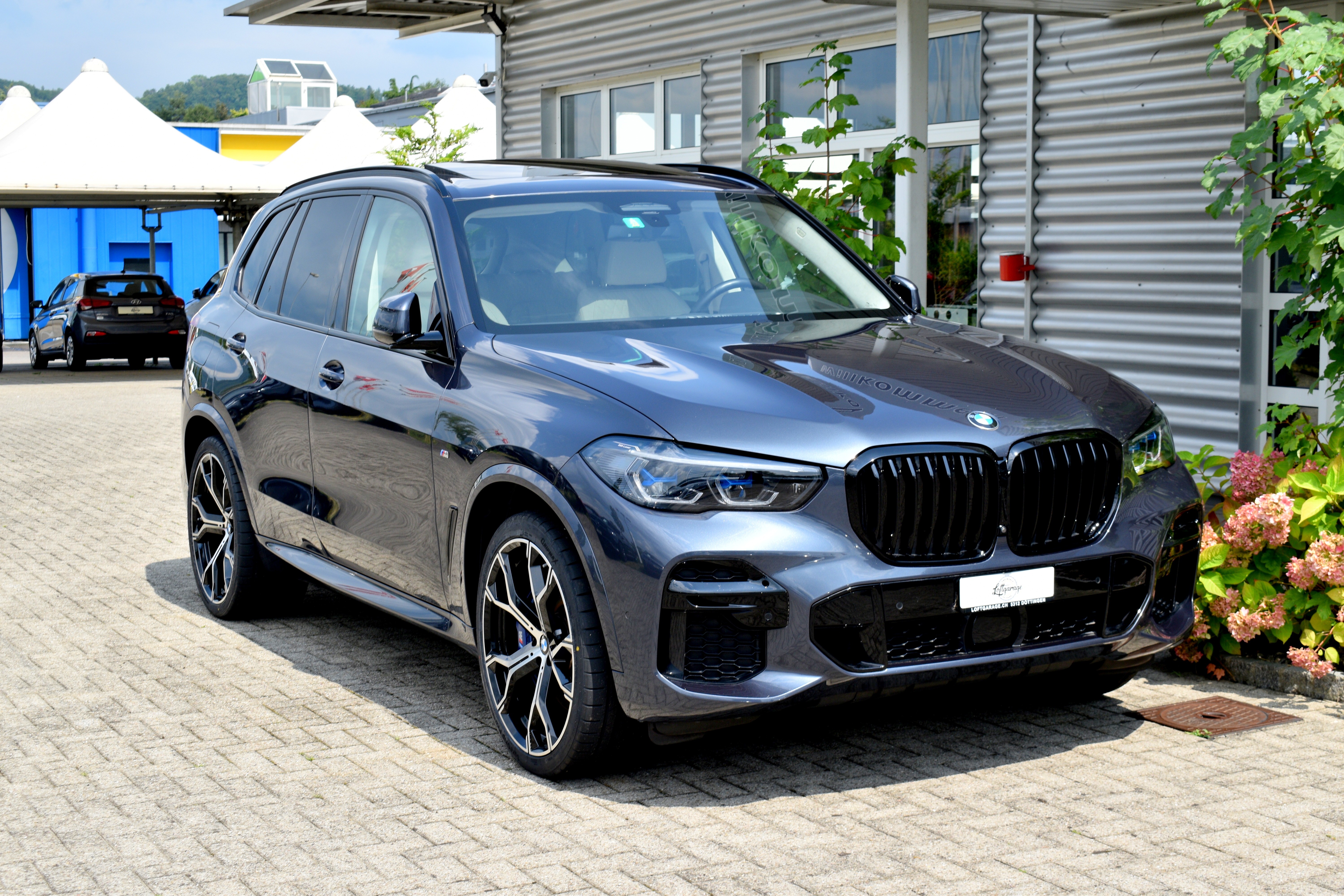 BMW X5 xDrive 48V 40d M Sport Steptronic (CH Auto) Voll-Ausstattung AHK 3.5T