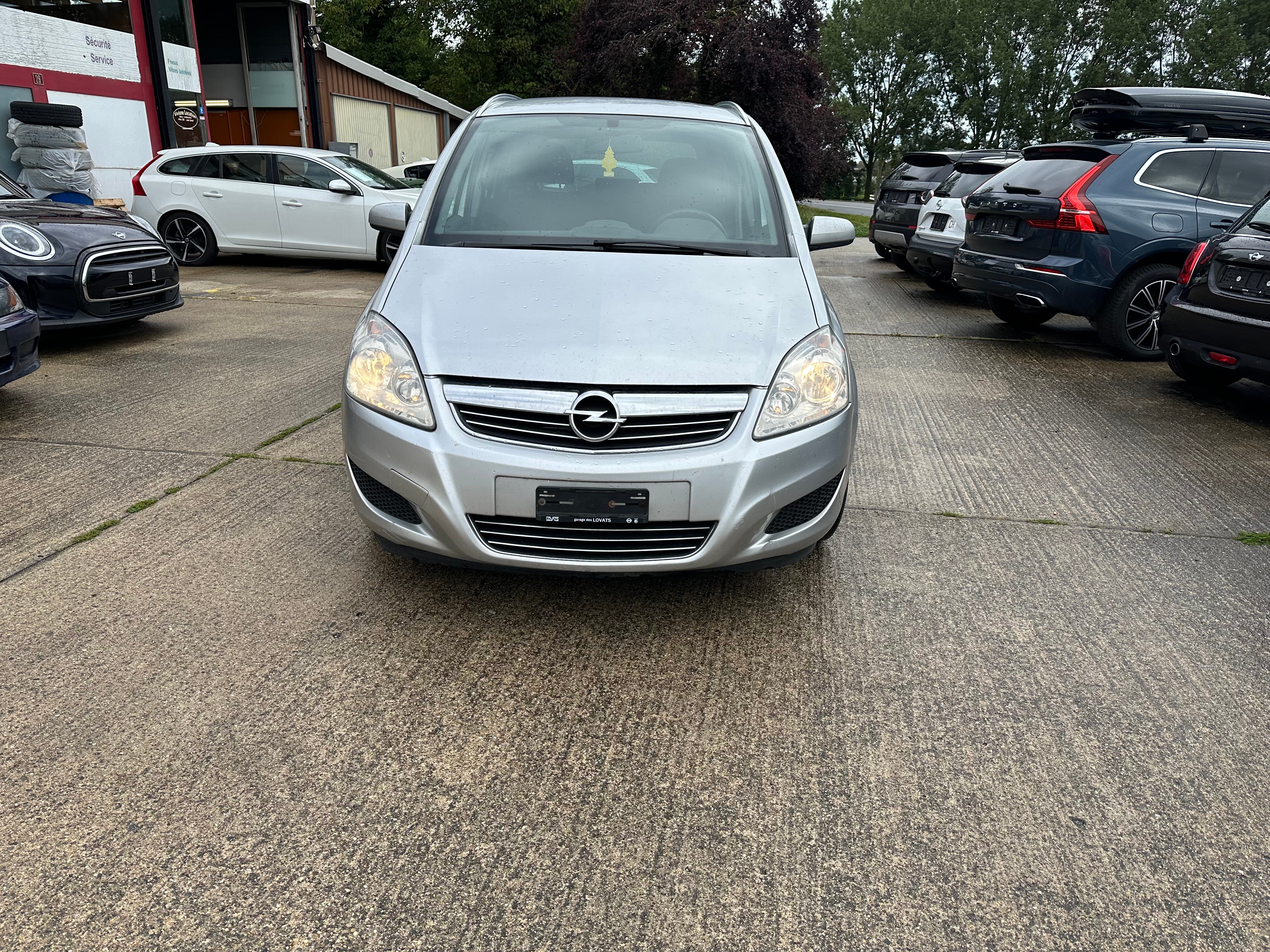 OPEL Zafira 1.9 CDTI Automatic