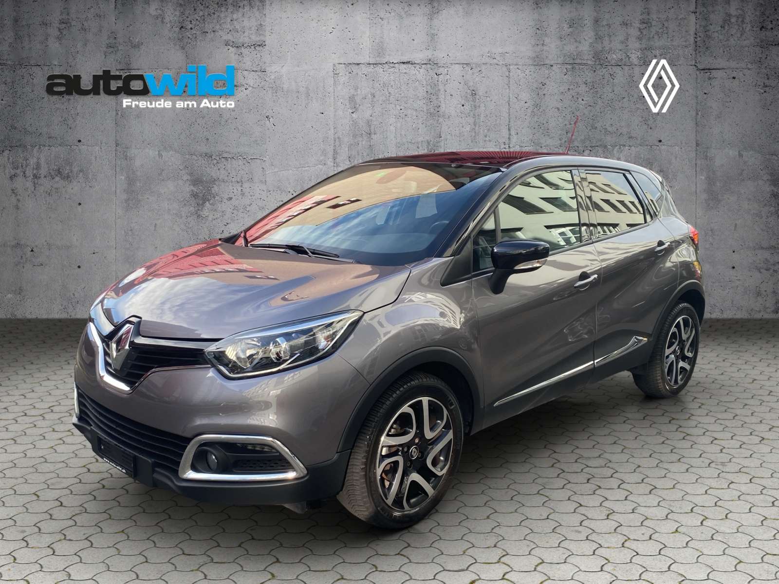 RENAULT Captur 1.2 T 16V Intens EDC