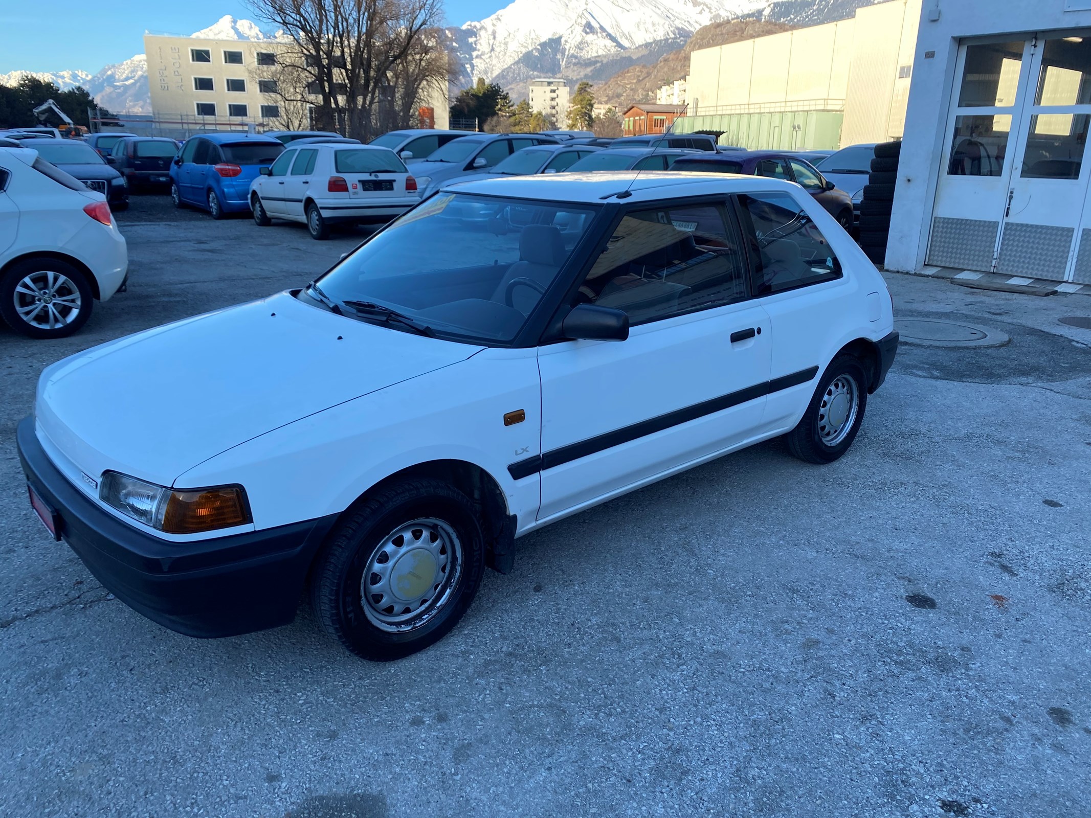 MAZDA 323 1.6i LX A