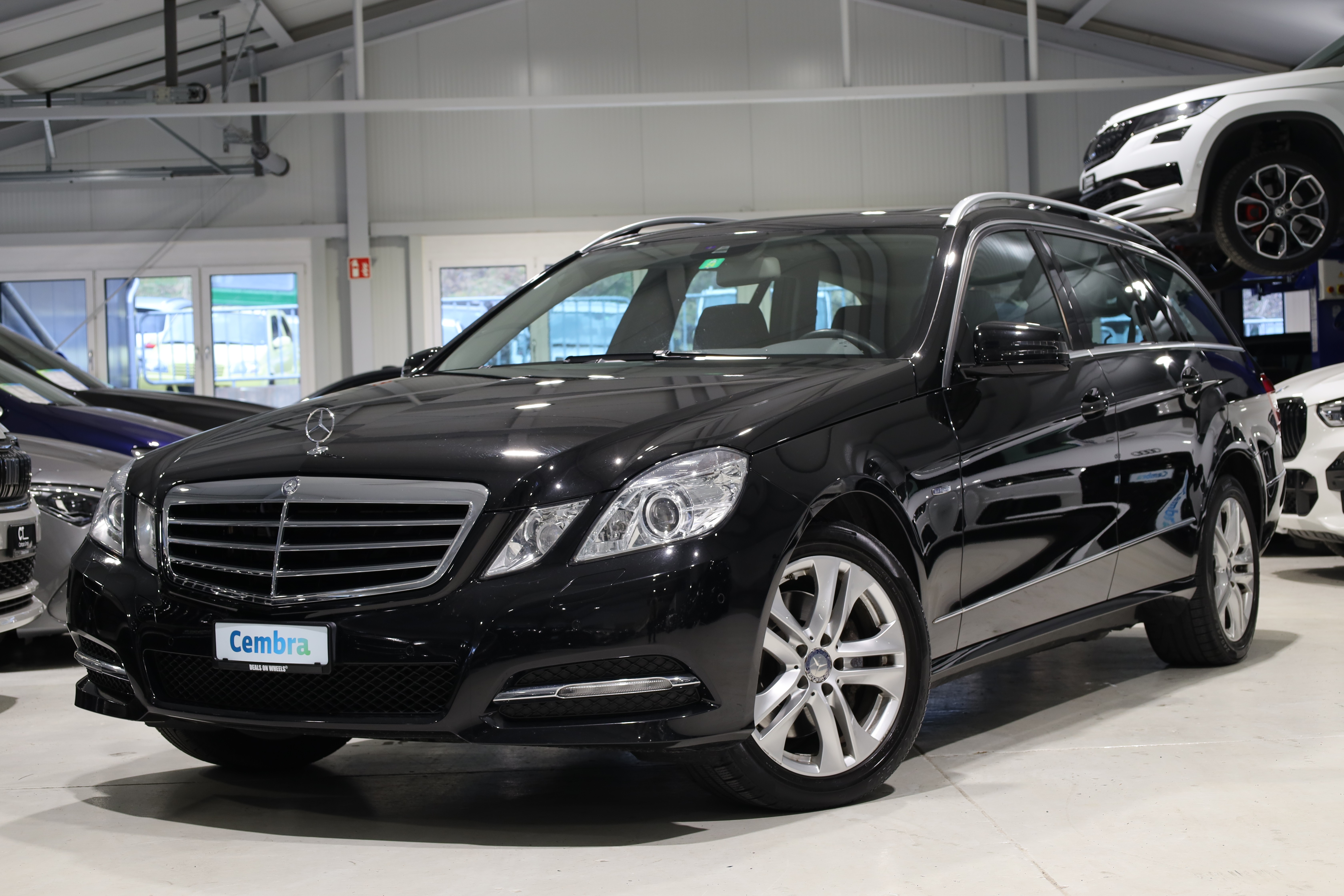 MERCEDES-BENZ E 250 CDI BlueEfficiency 4Matic 7G-Tronic