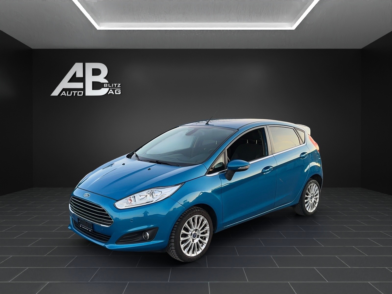 FORD Fiesta 1.0 SCTi Titanium