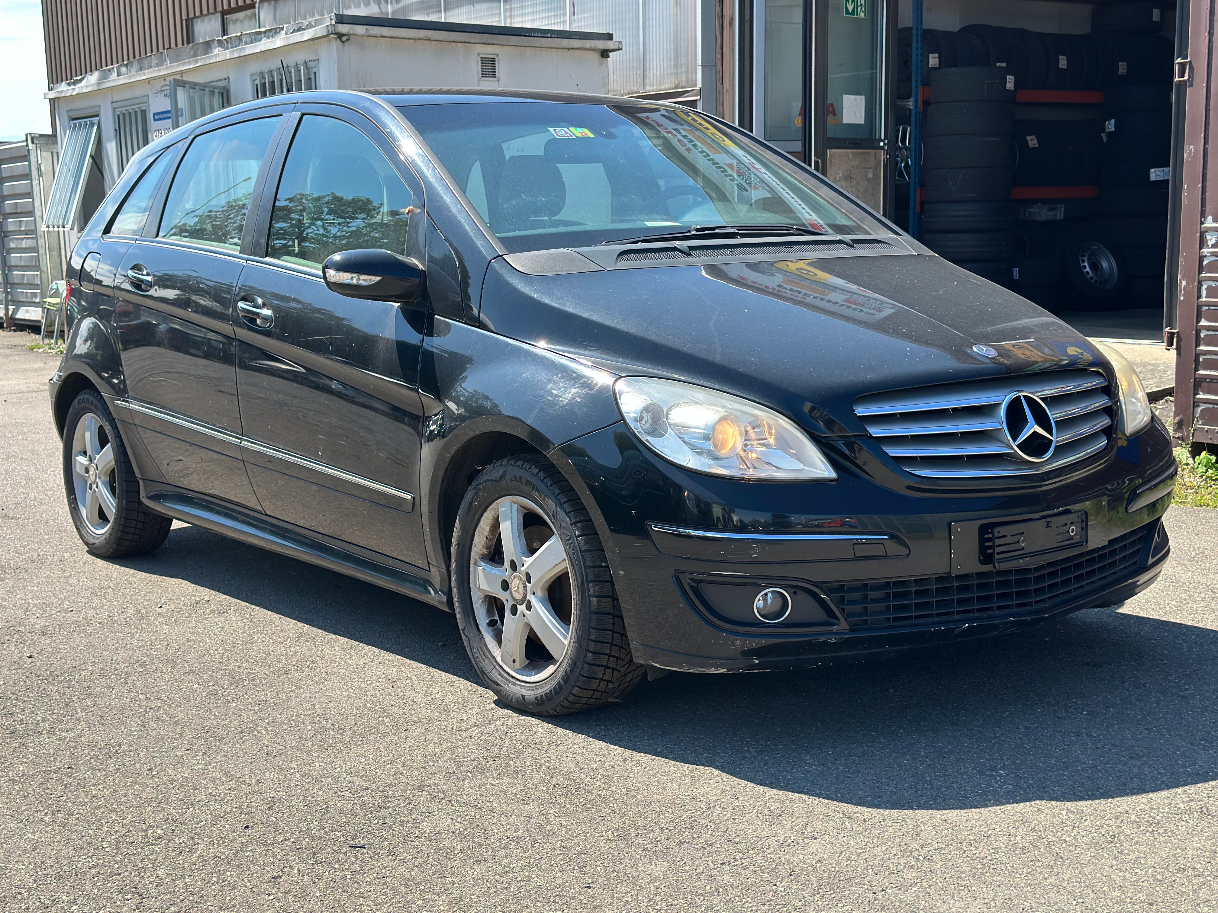 MERCEDES-BENZ B 200 T