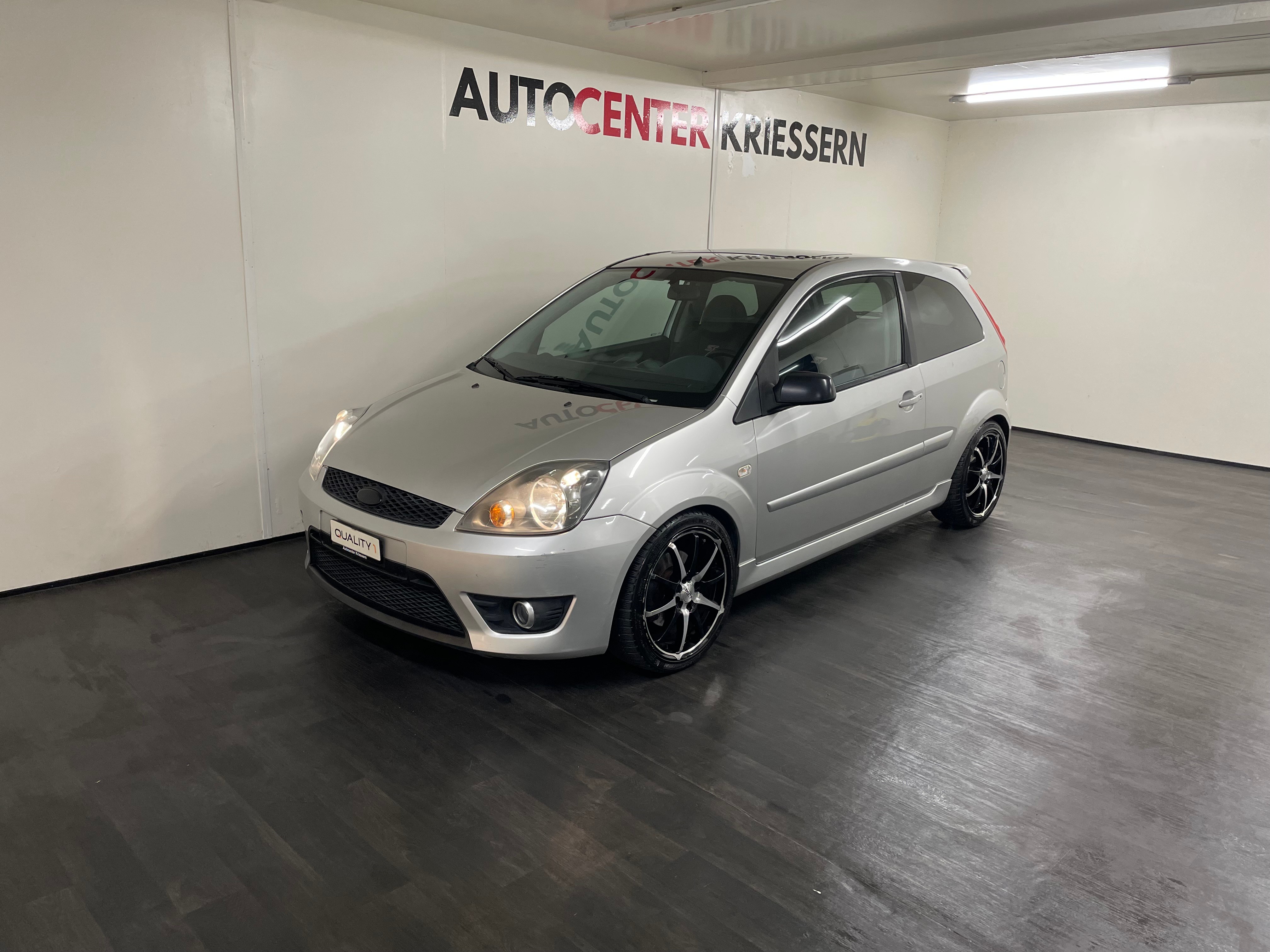 FORD Fiesta 2.0 16V ST