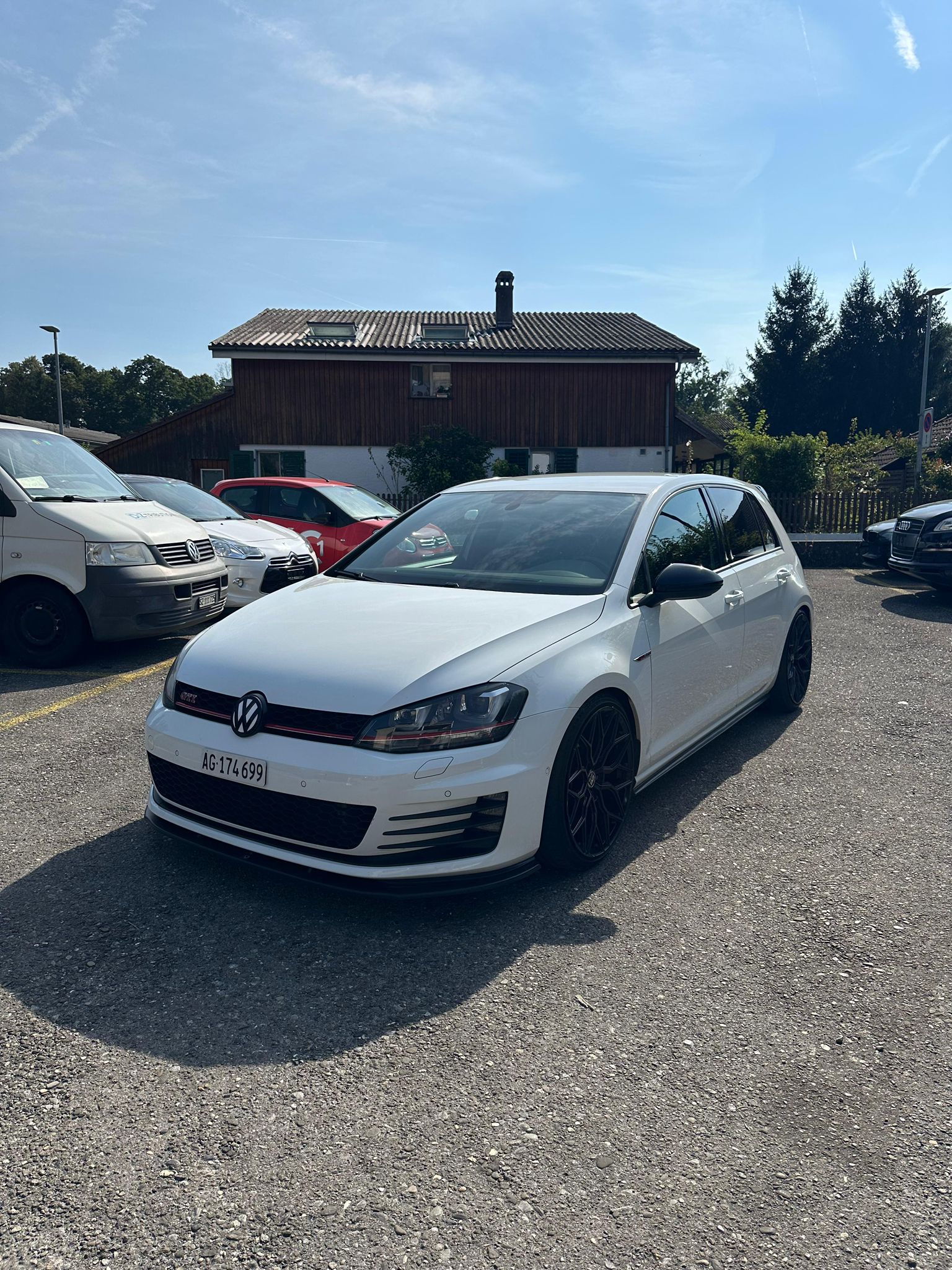 VW Golf 2.0 TSI GTI Performance