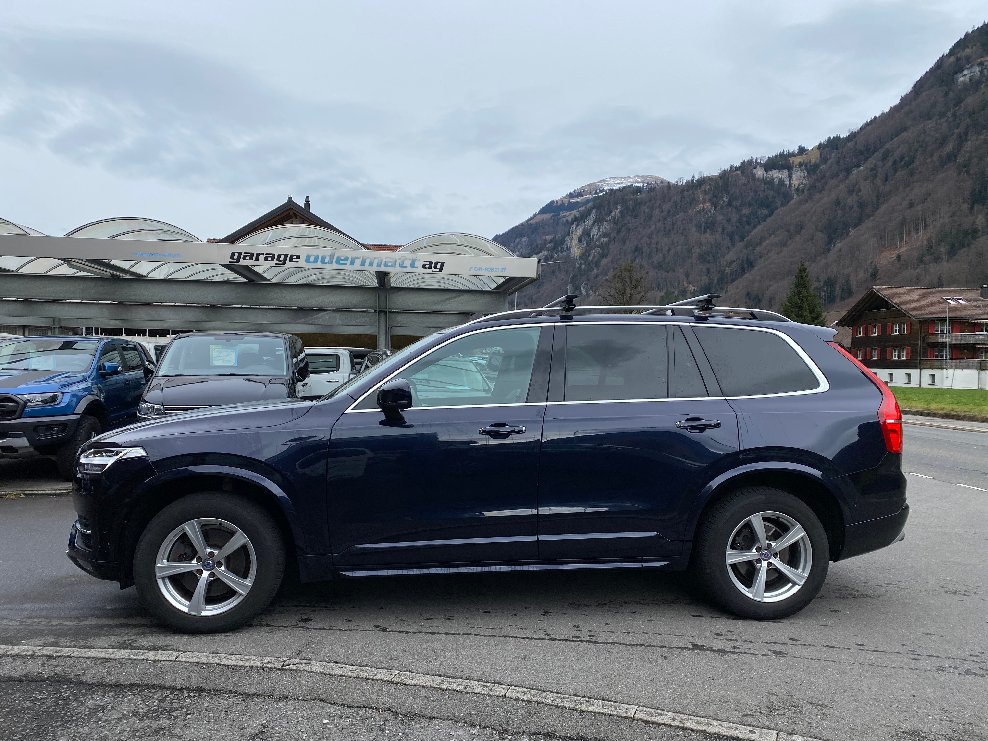 VOLVO XC90 D5 AWD Momentum Geartronic