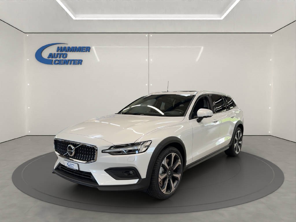 VOLVO V60 Cross Country 2.0 B5 Ultimate