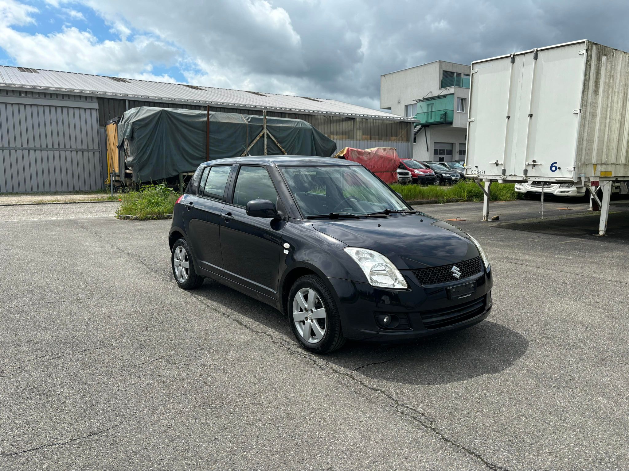 SUZUKI Swift 1.3i 16V GL 4x4