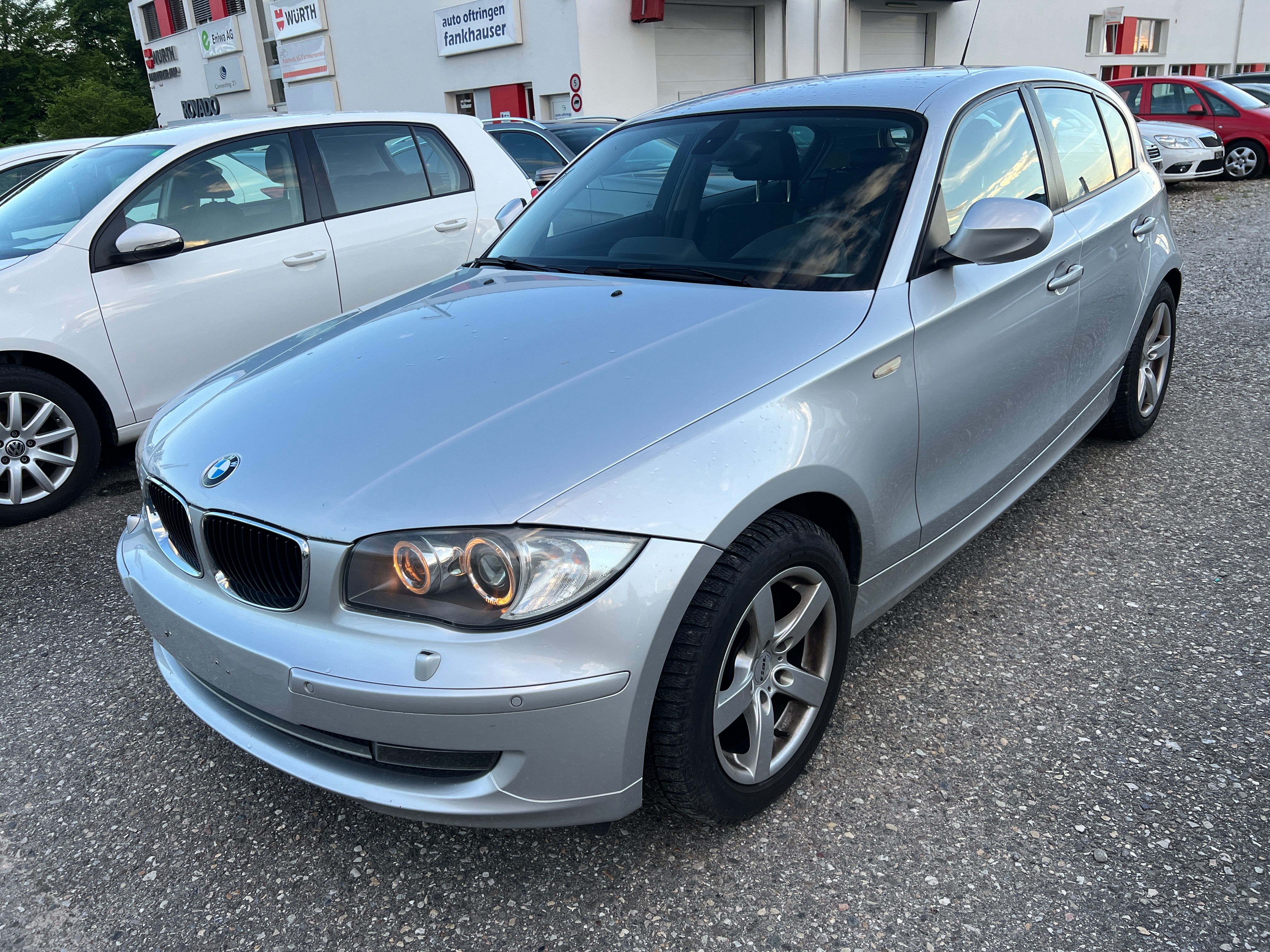 BMW 120i Dynamic Edition Steptronic