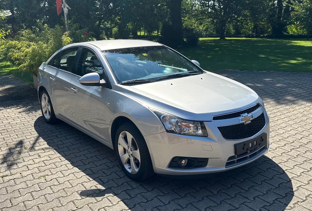 CHEVROLET Cruze 1.8 LT