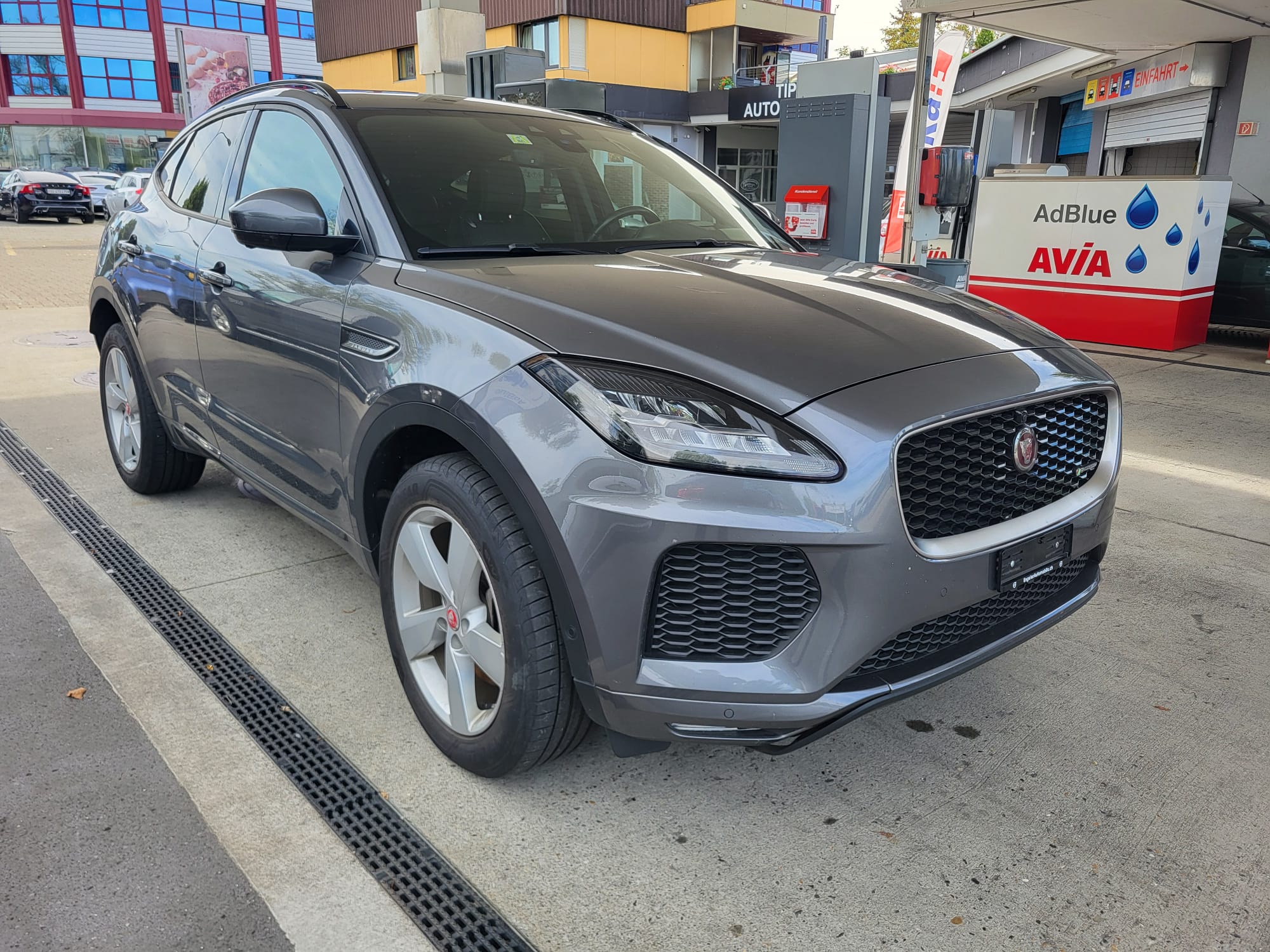 JAGUAR E-Pace 2.0d D240 R-Dynamic HSE AWD Automatik