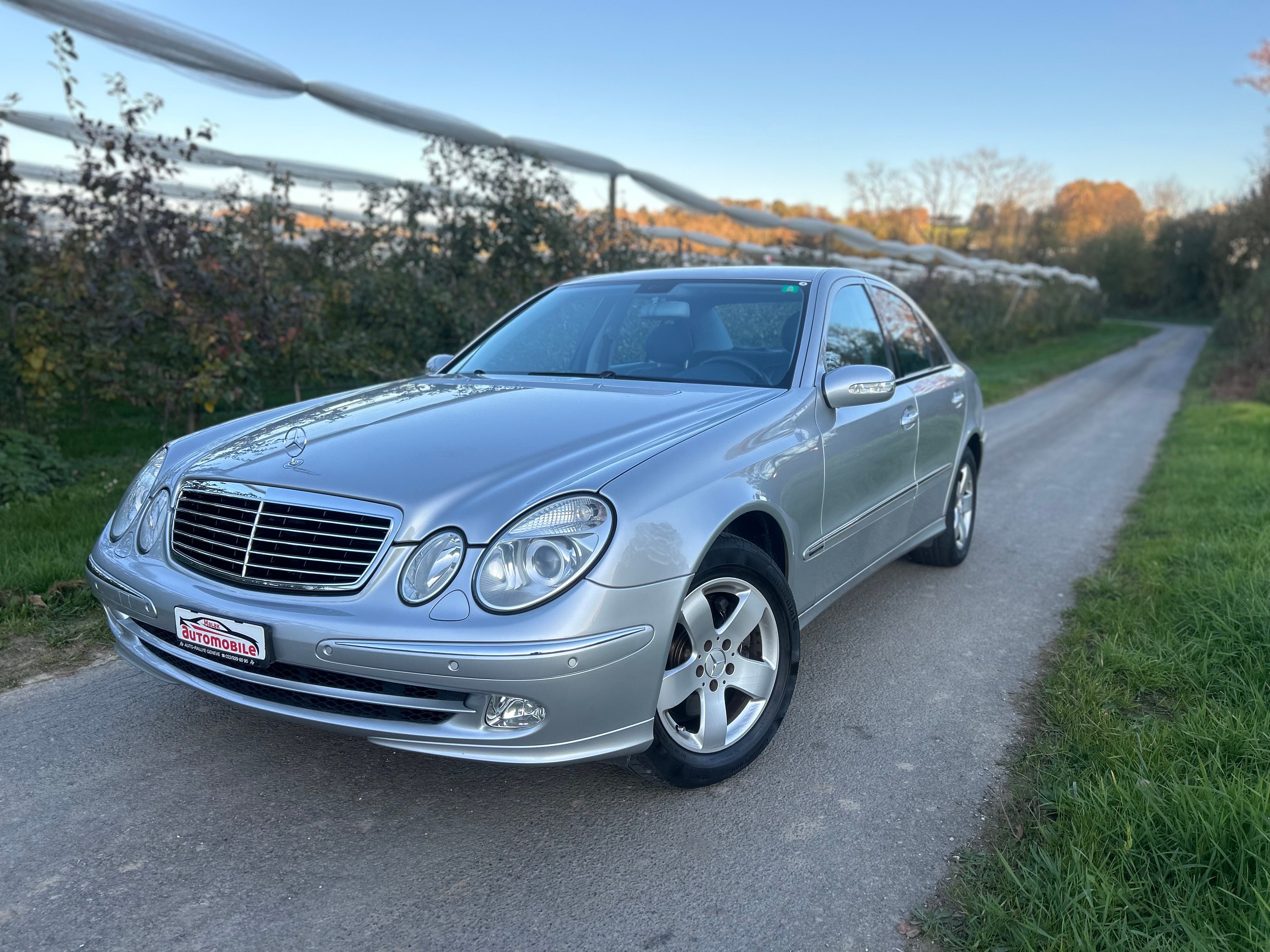 MERCEDES-BENZ E 240 Avantgarde 4Matic Automatic