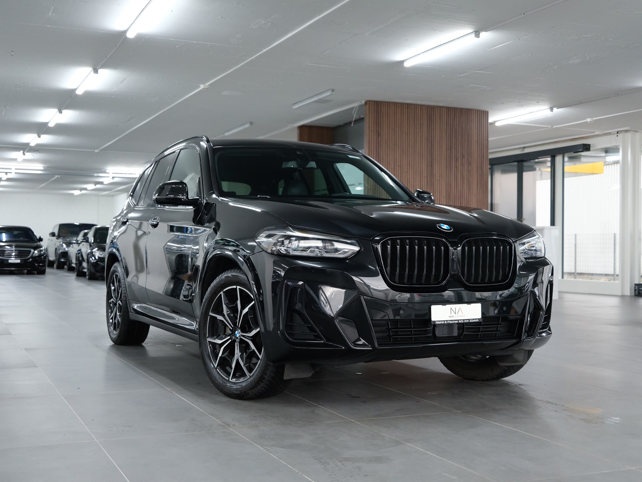 BMW X3 xDrive 48V 20d Travel Steptronic mit //M-Paket