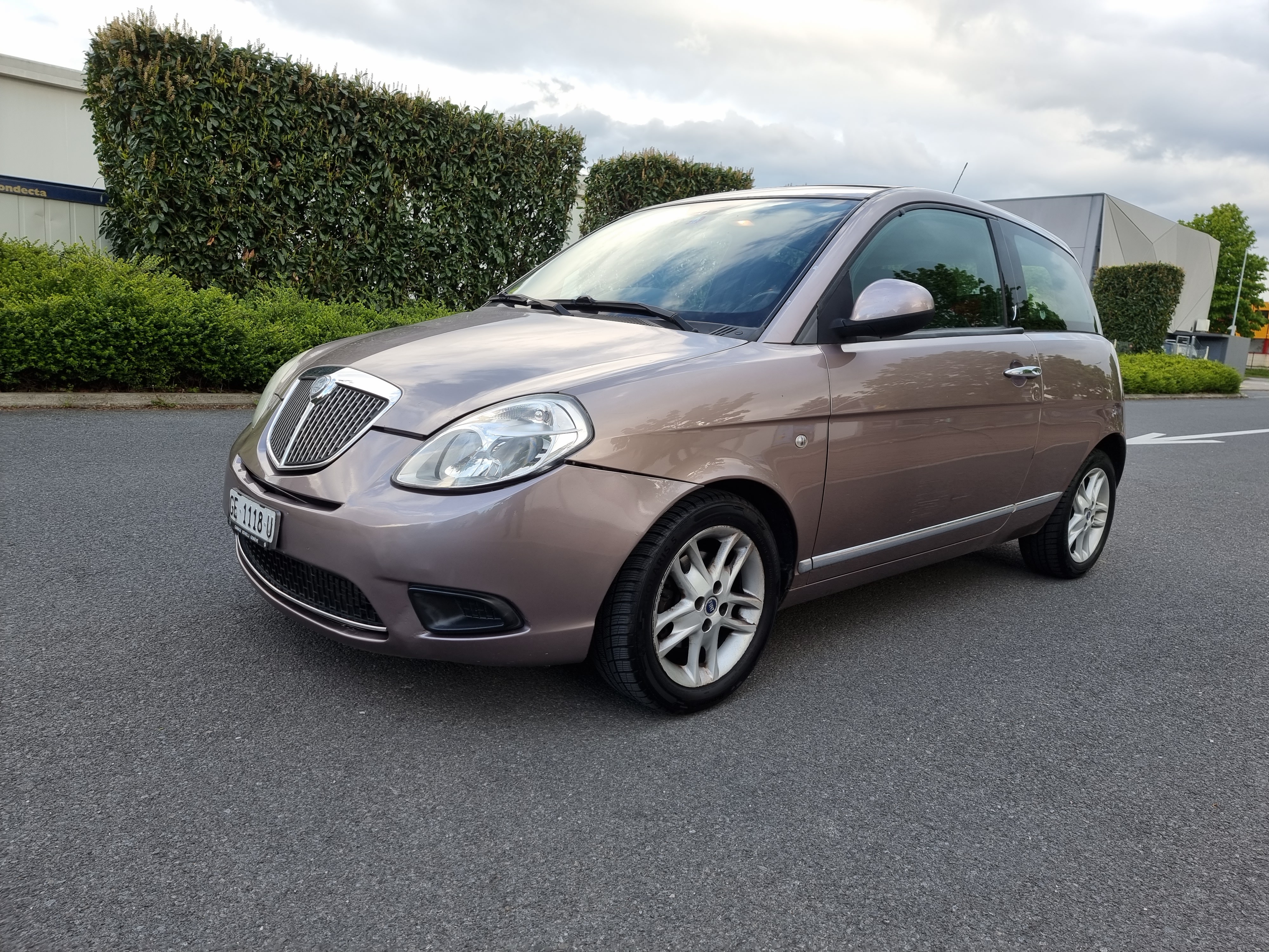 LANCIA Ypsilon 1.4 Swiss Edition