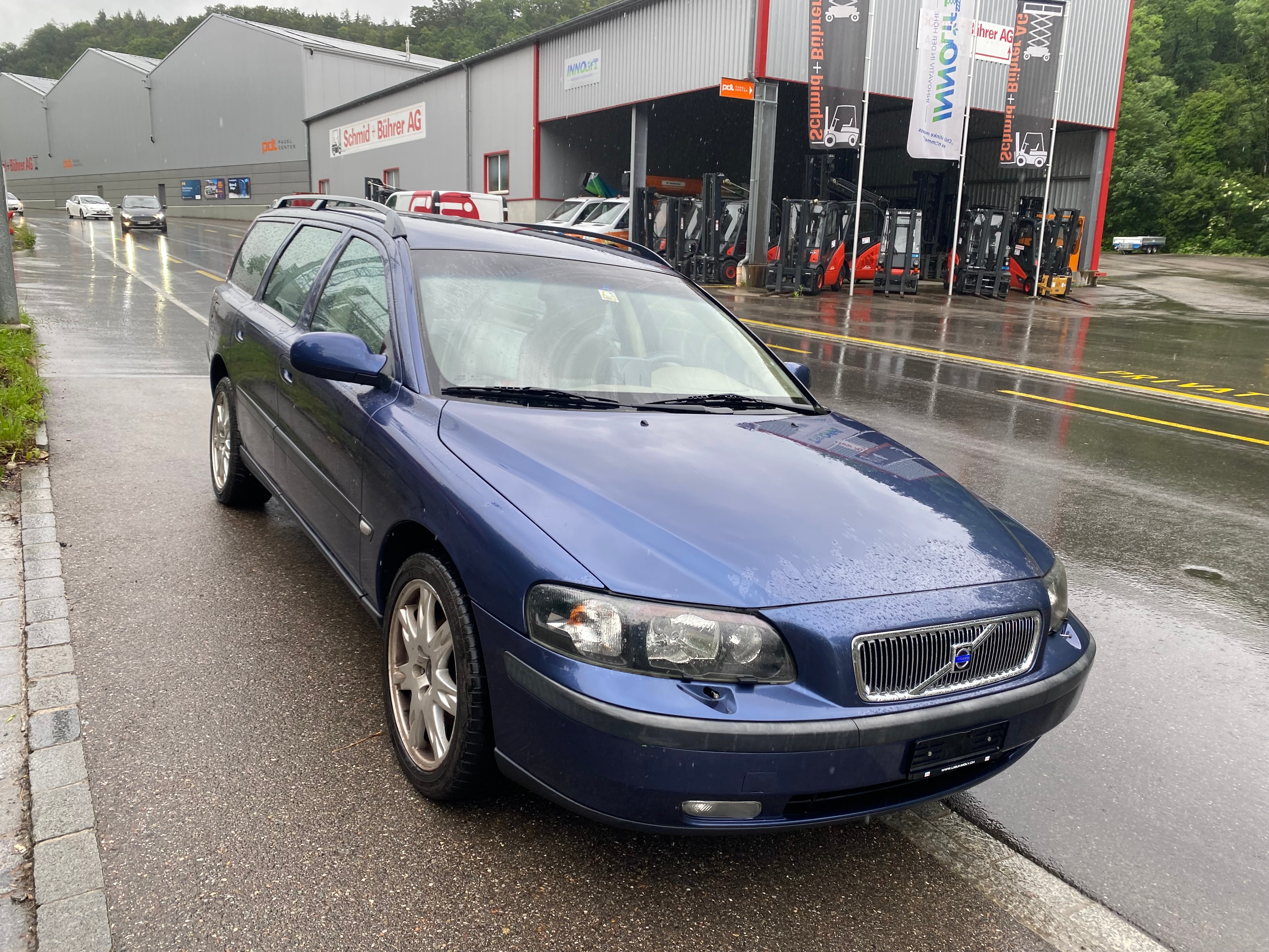 VOLVO V70 2.4T AWD