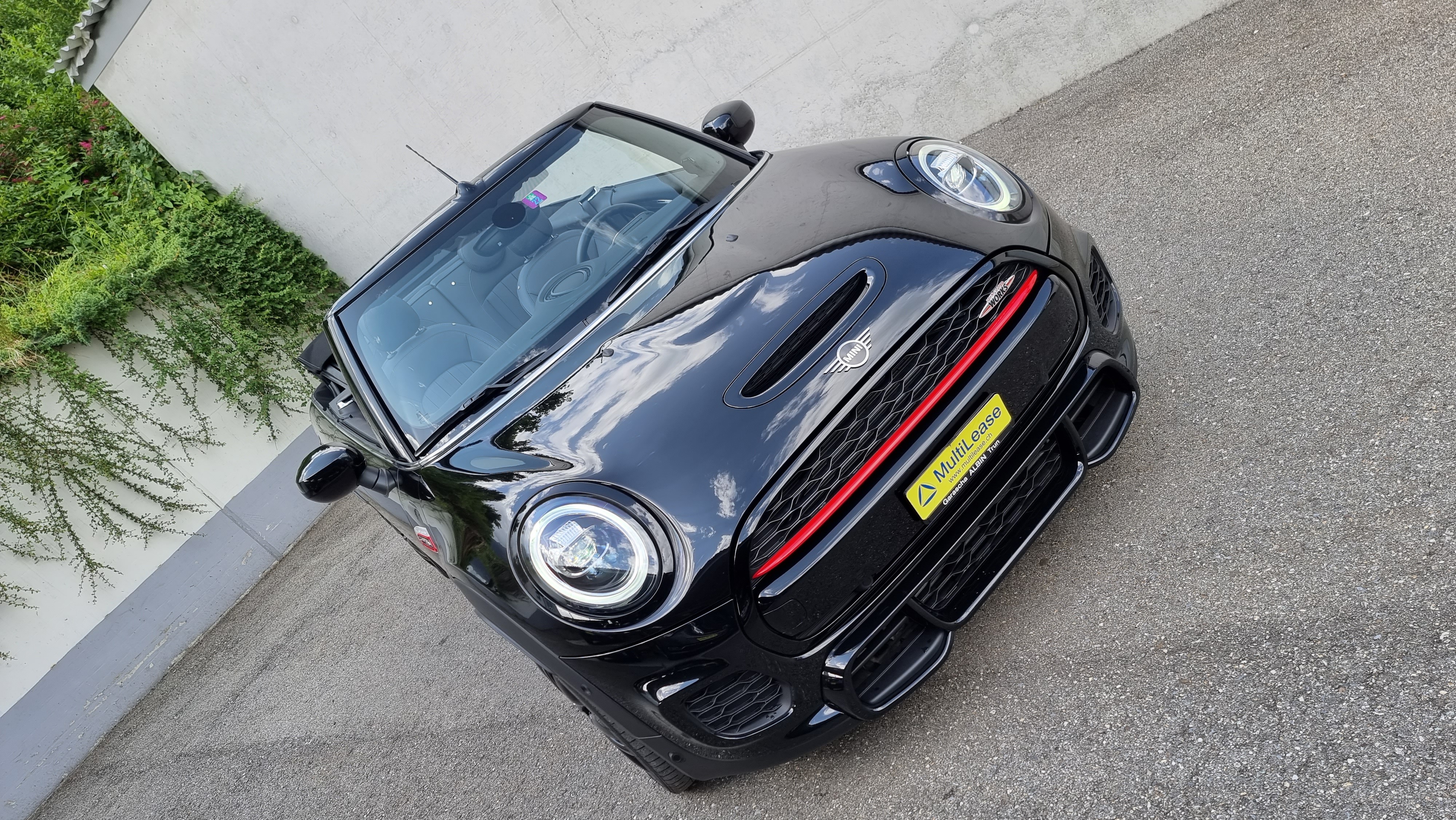 MINI Cooper JCW Cabriolet