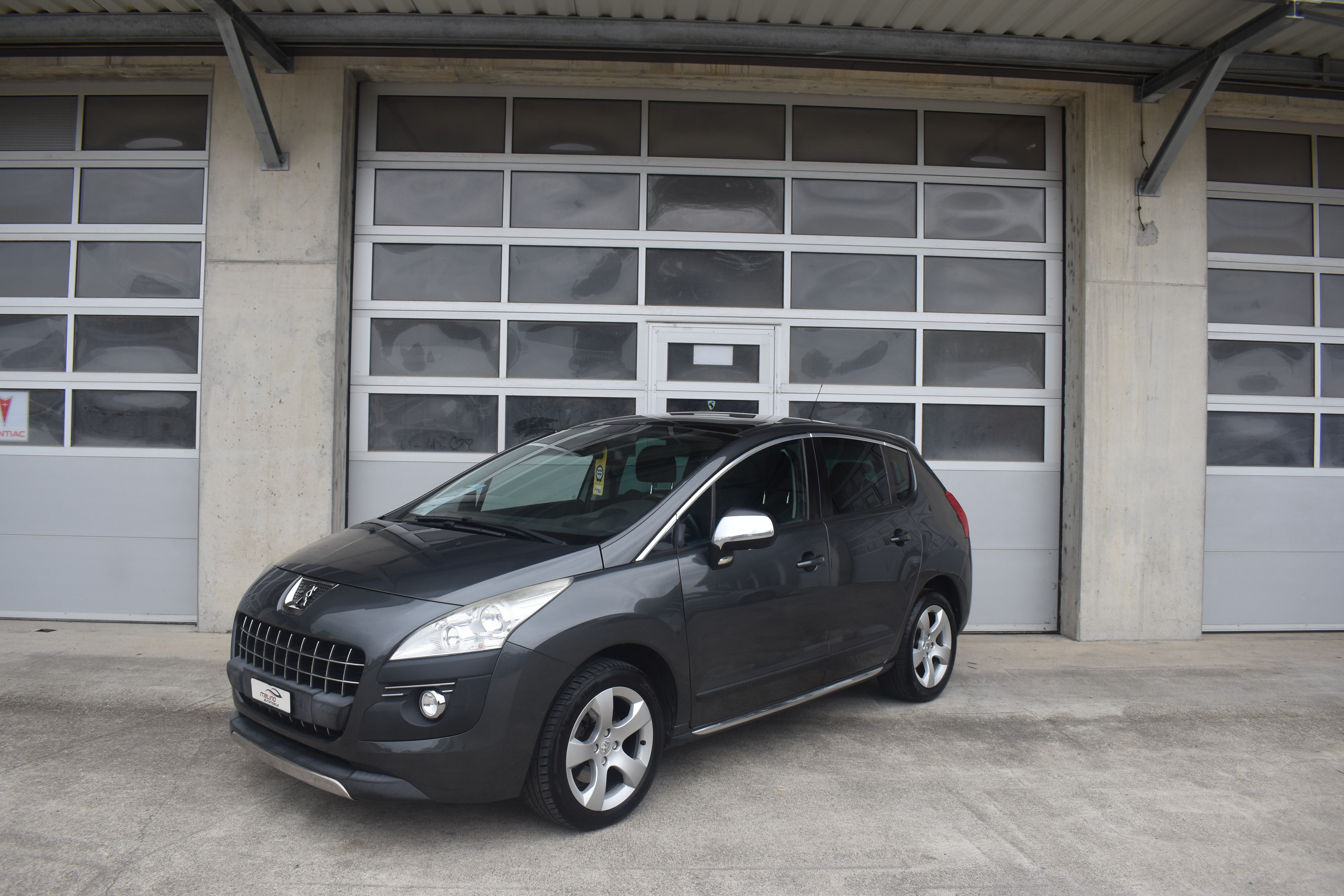 PEUGEOT 3008 2.0 HDI Business Tiptronic