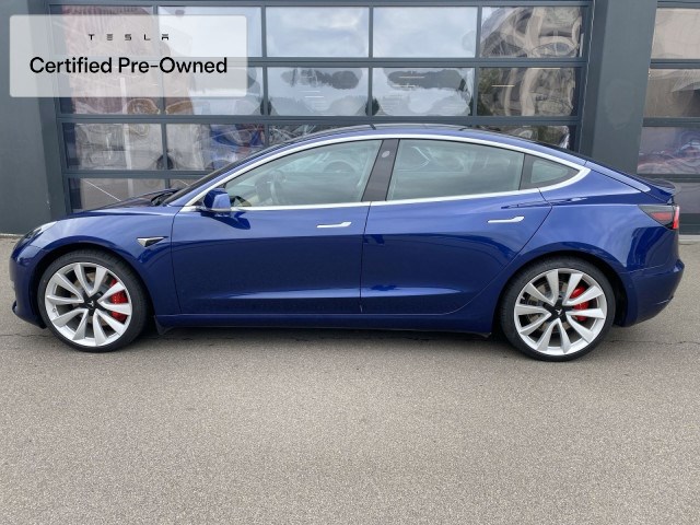 TESLA Model 3 Performance AWD