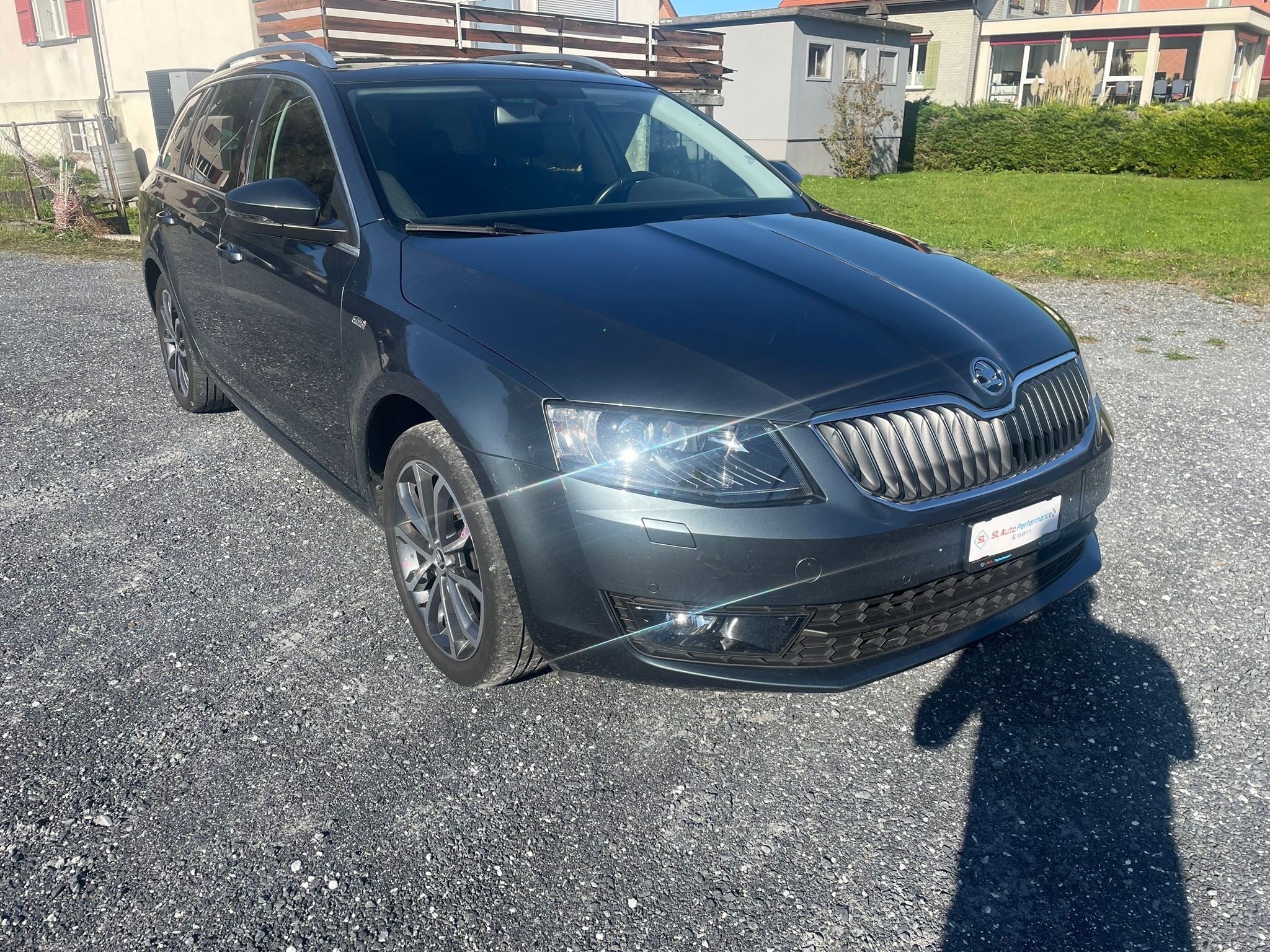 SKODA Octavia Combi 1.8 TSI Swiss Edition 4x4 DSG