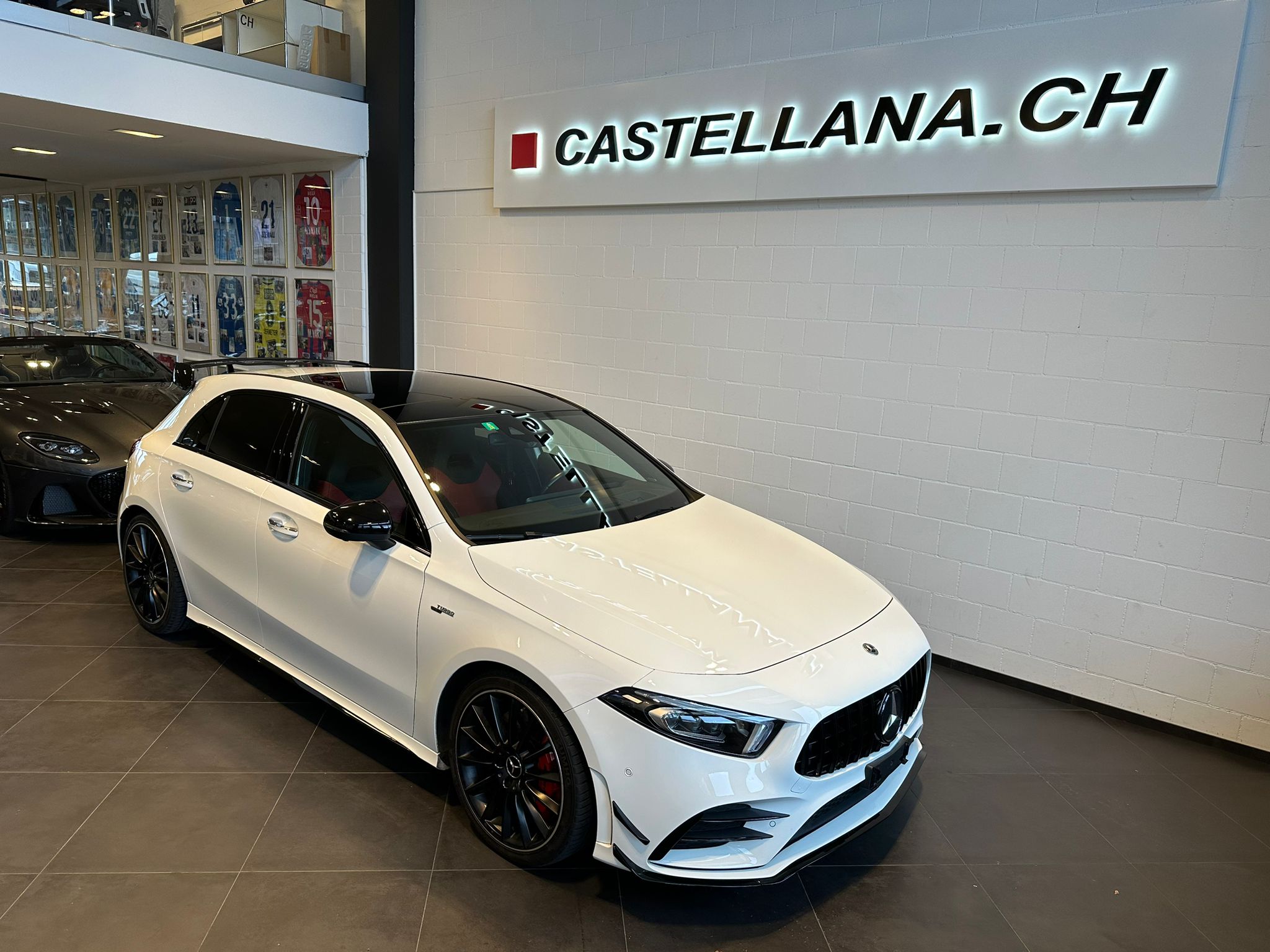 MERCEDES-BENZ A 35 AMG 4Matic