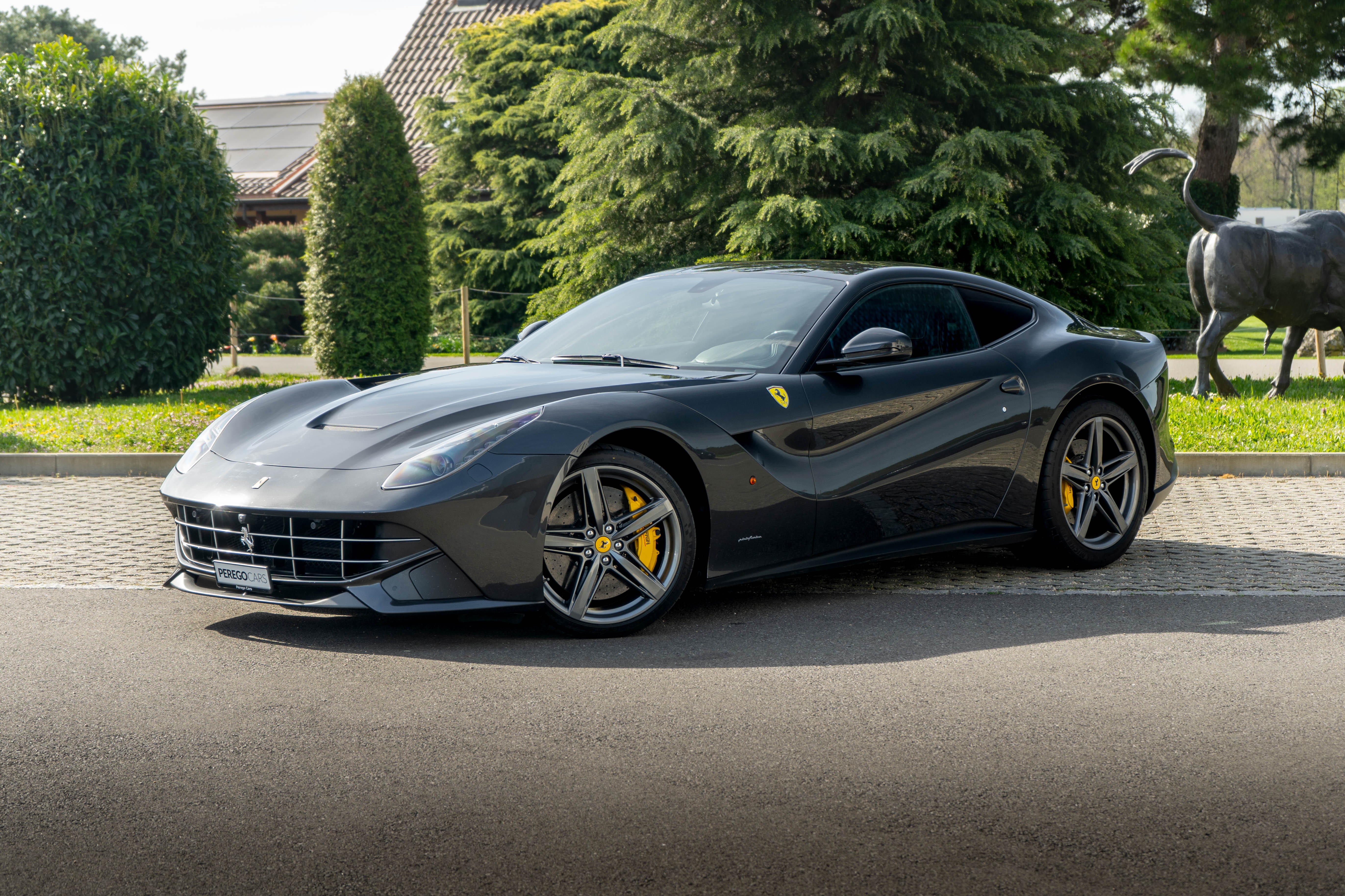 FERRARI F12 Berlinetta