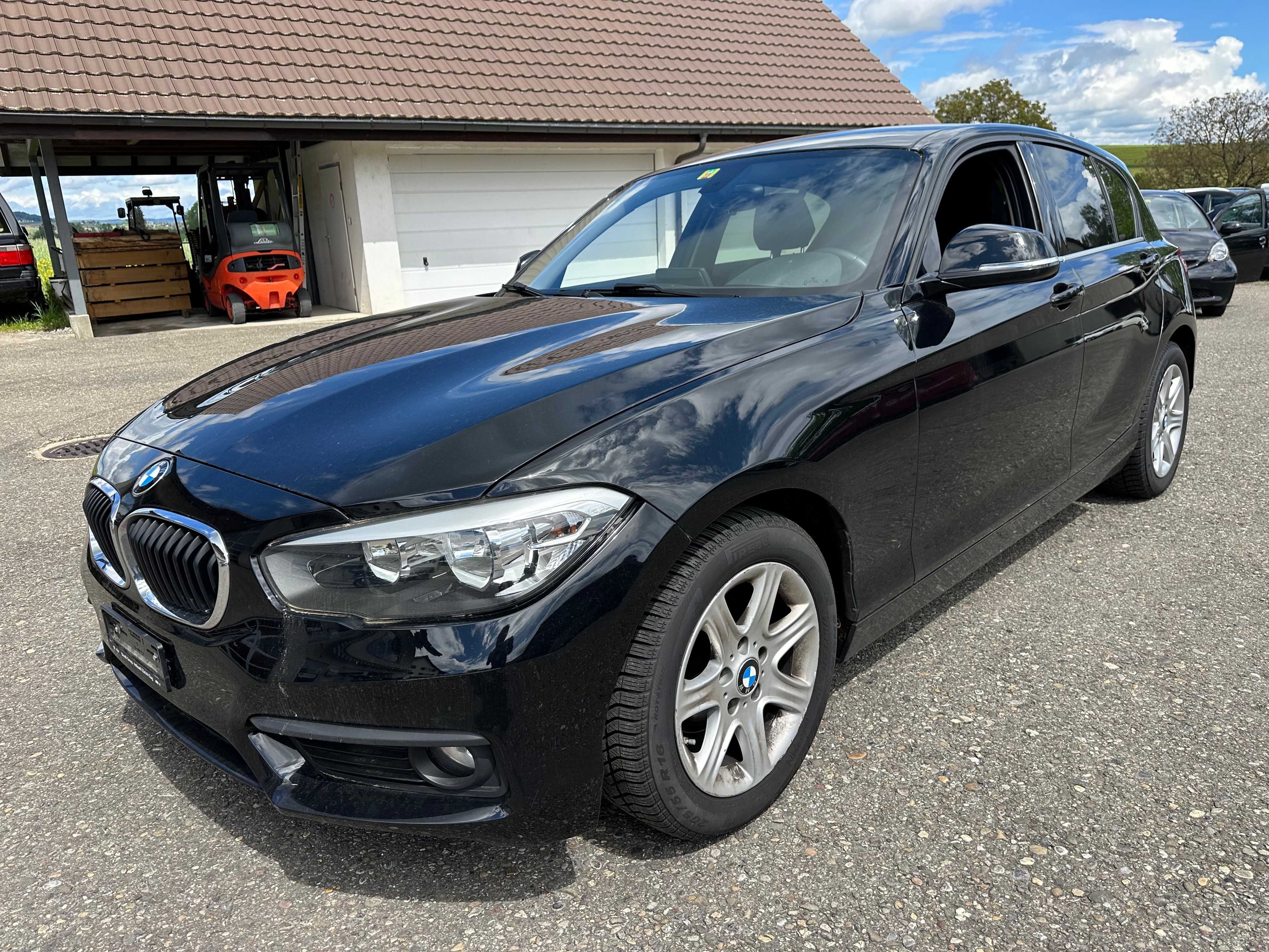 BMW 118i Sport Line Steptronic