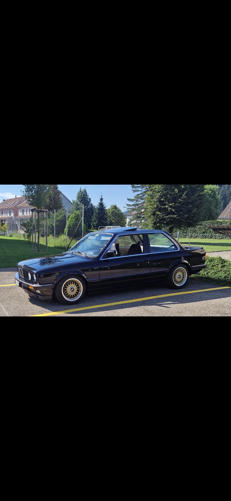 BMW 320 E30