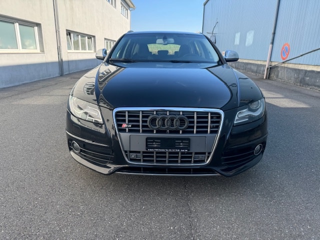 AUDI S4 Avant 3.0 TFSI quattro S-tronic