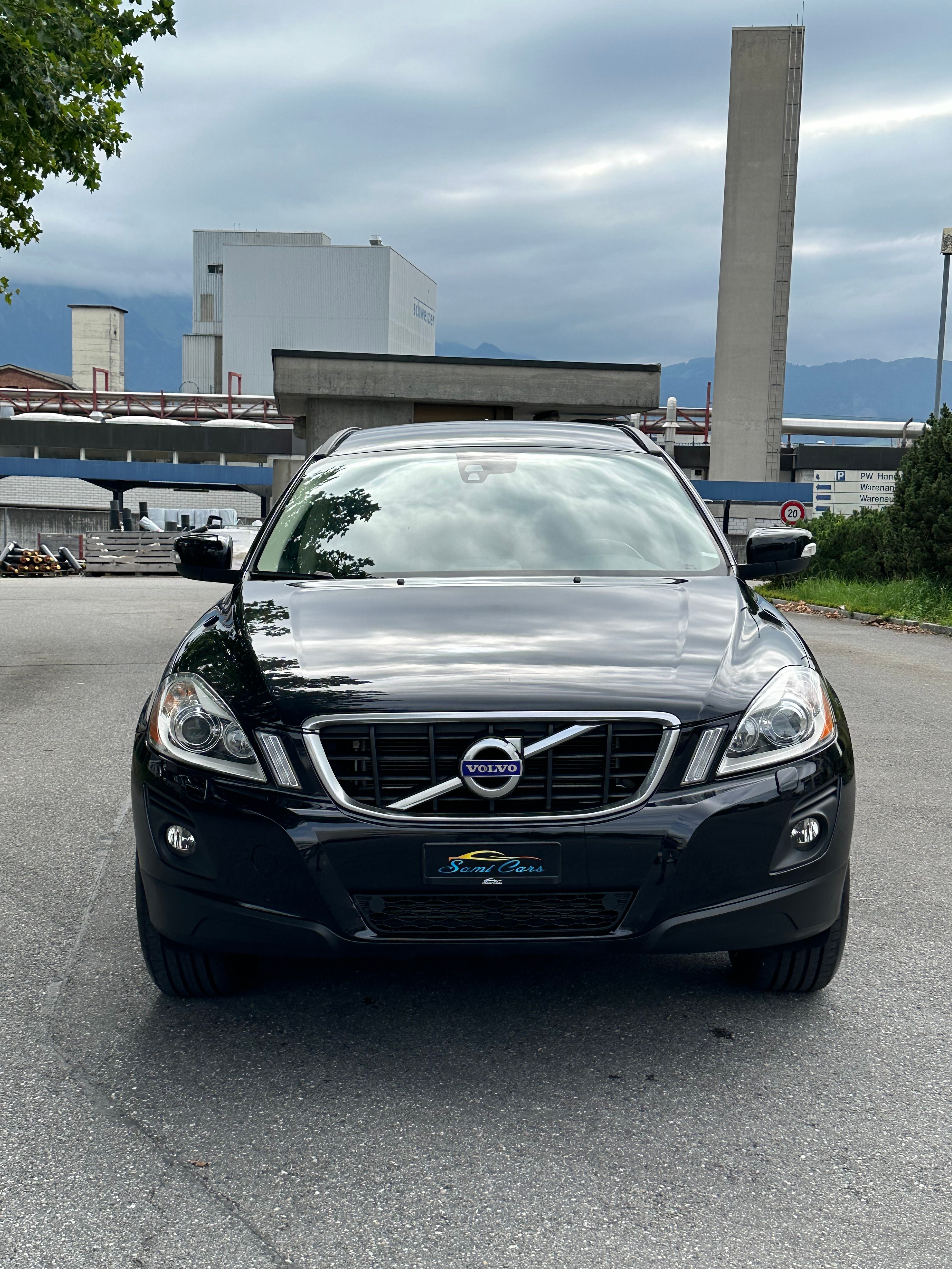 VOLVO XC60 D5 AWD Kinetic Geartronic