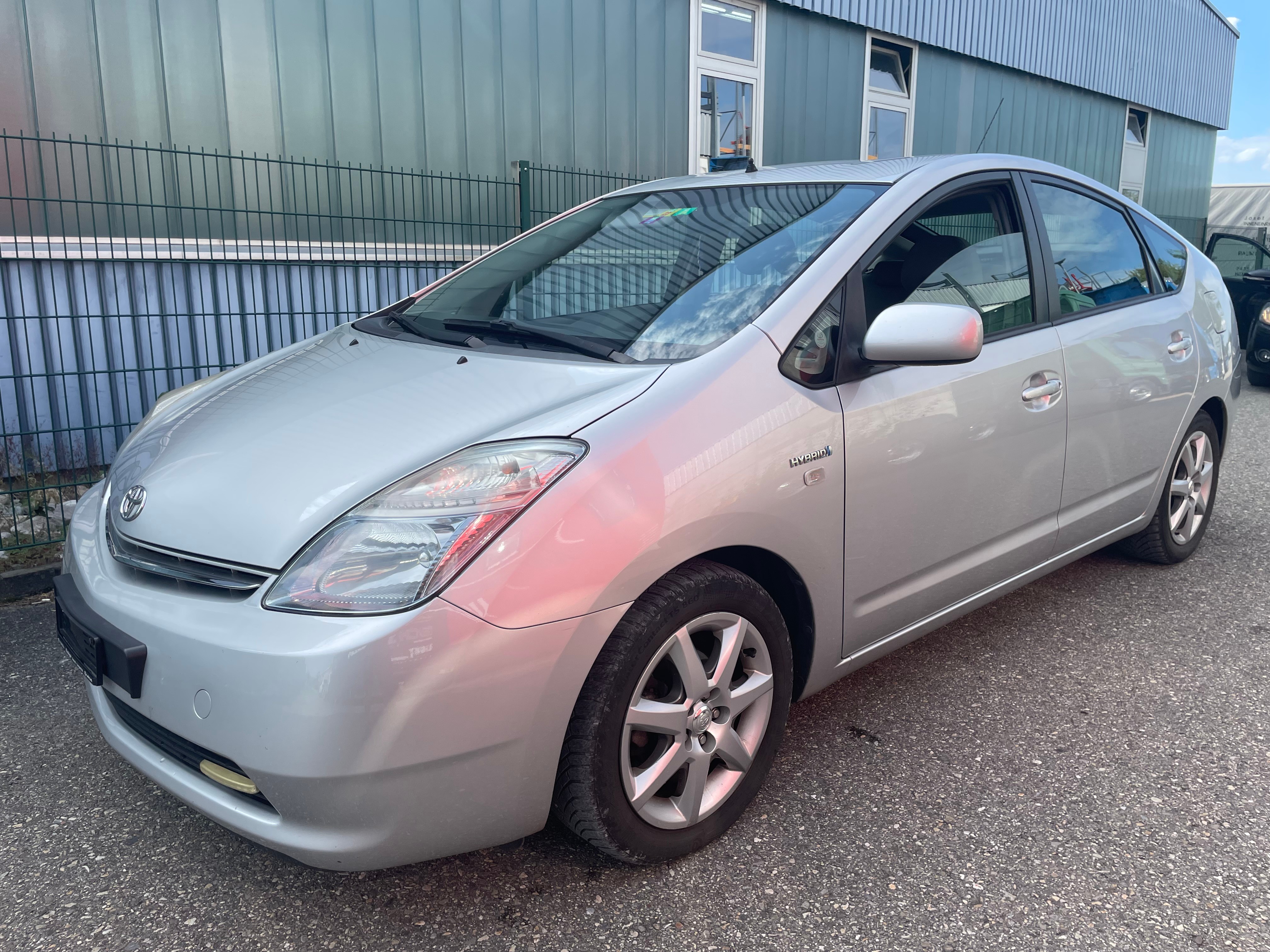 TOYOTA Prius 1.5 16V Hybrid