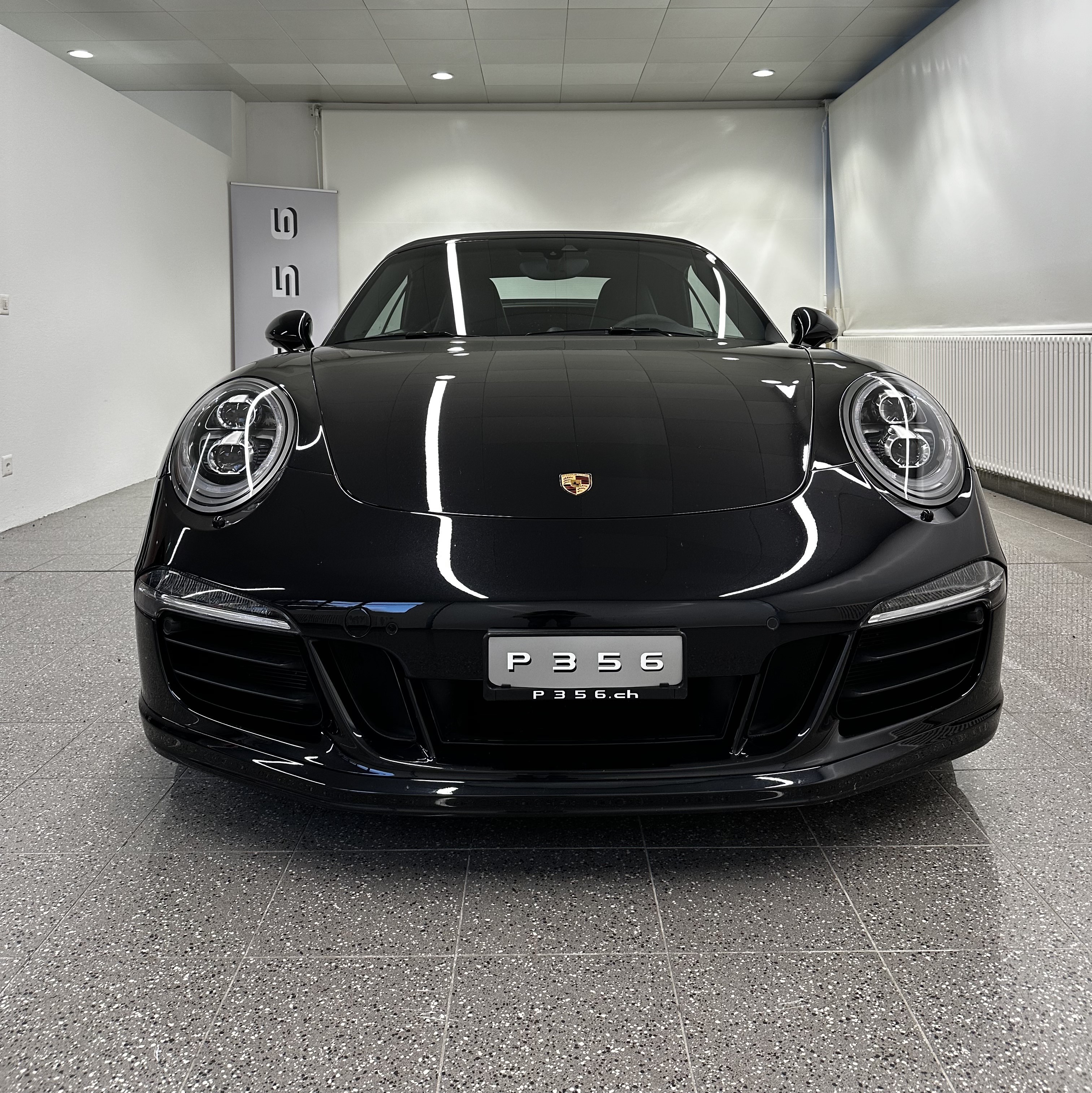 PORSCHE 911 Cabrio Carrera GTS PDK