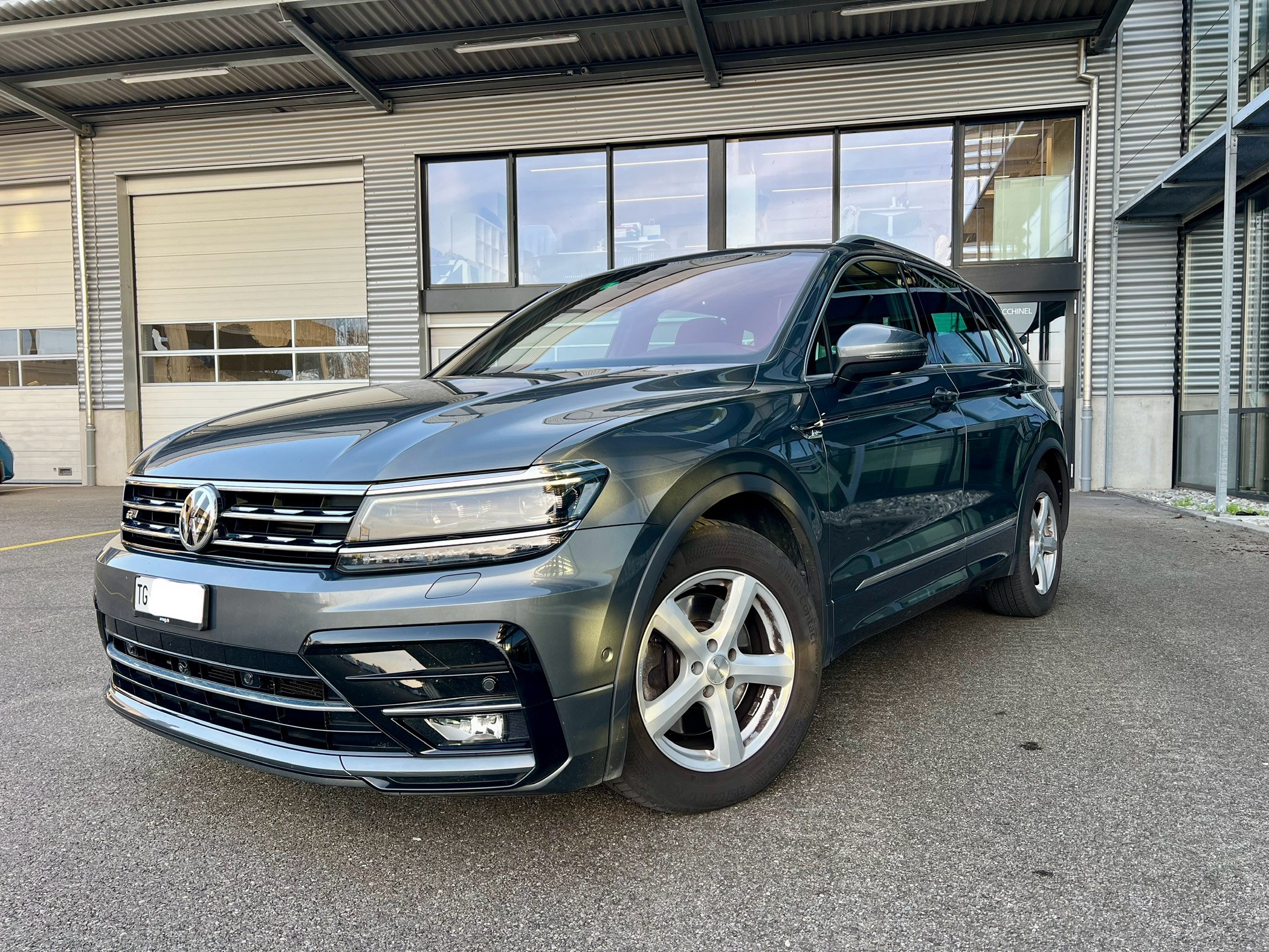 VW Tiguan 2.0TSI Highline 4Motion DSG