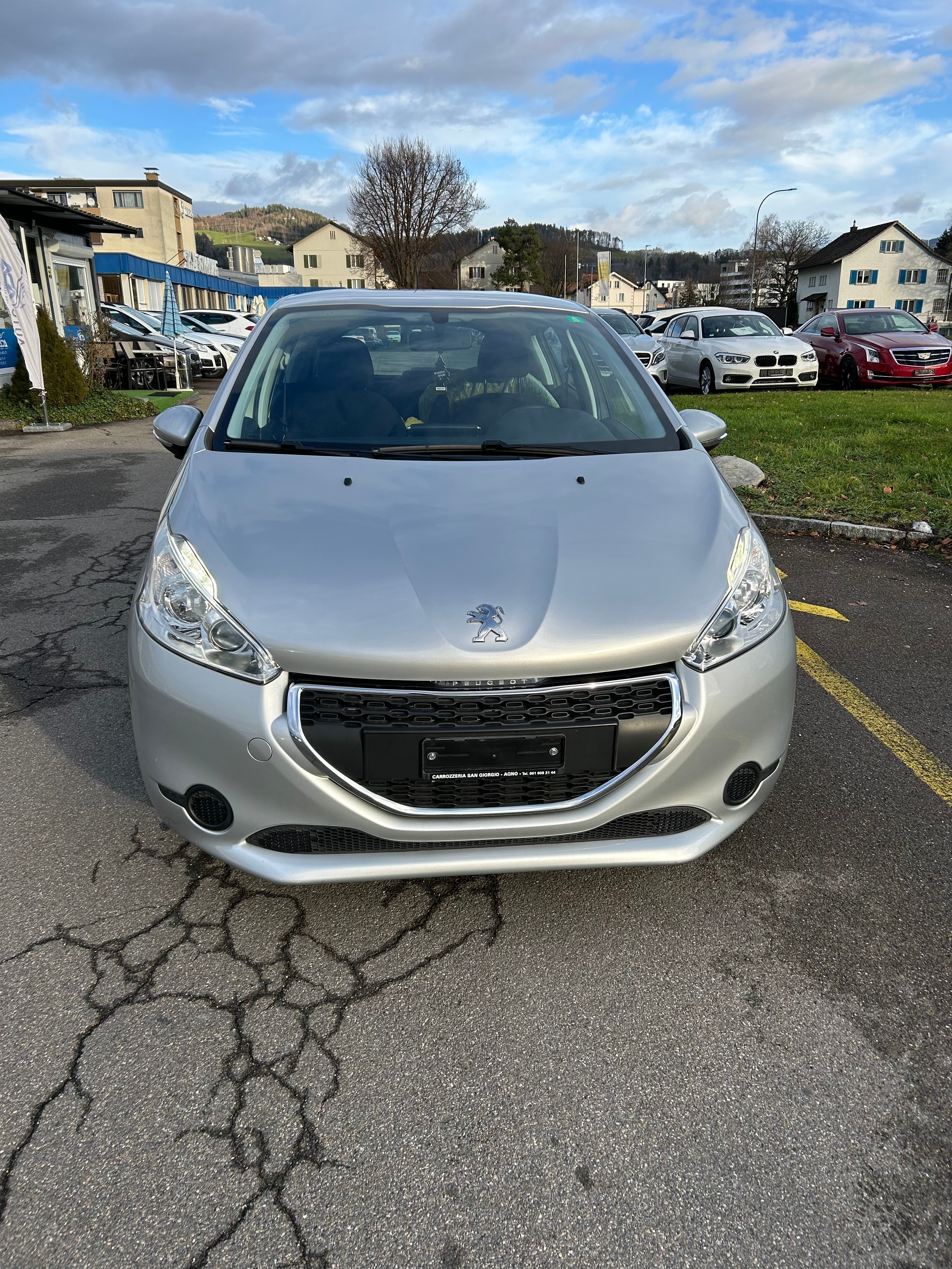 PEUGEOT 208 1.2 e-VTI Style EGS5