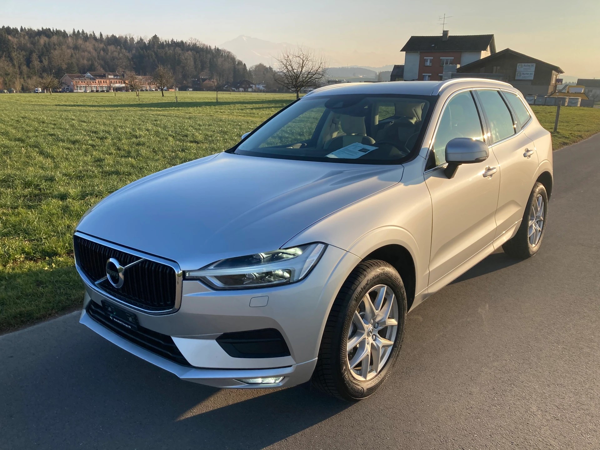 VOLVO XC60 D4 AWD Momentum Geartronic