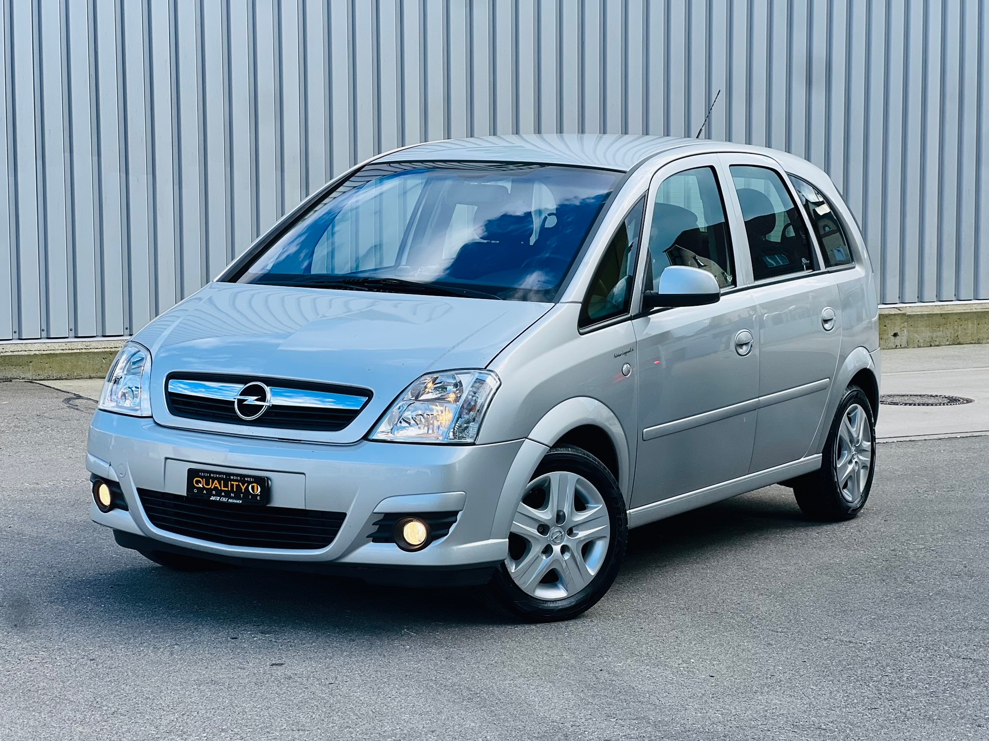 OPEL Meriva 1.6i-16 TP Edition