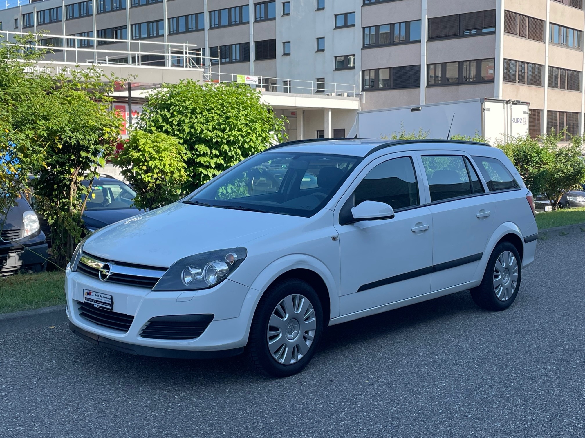 OPEL Astra Caravan 1.8i 16V (Essentia) Automat /Frisch ab MFK/AHK 1300kg