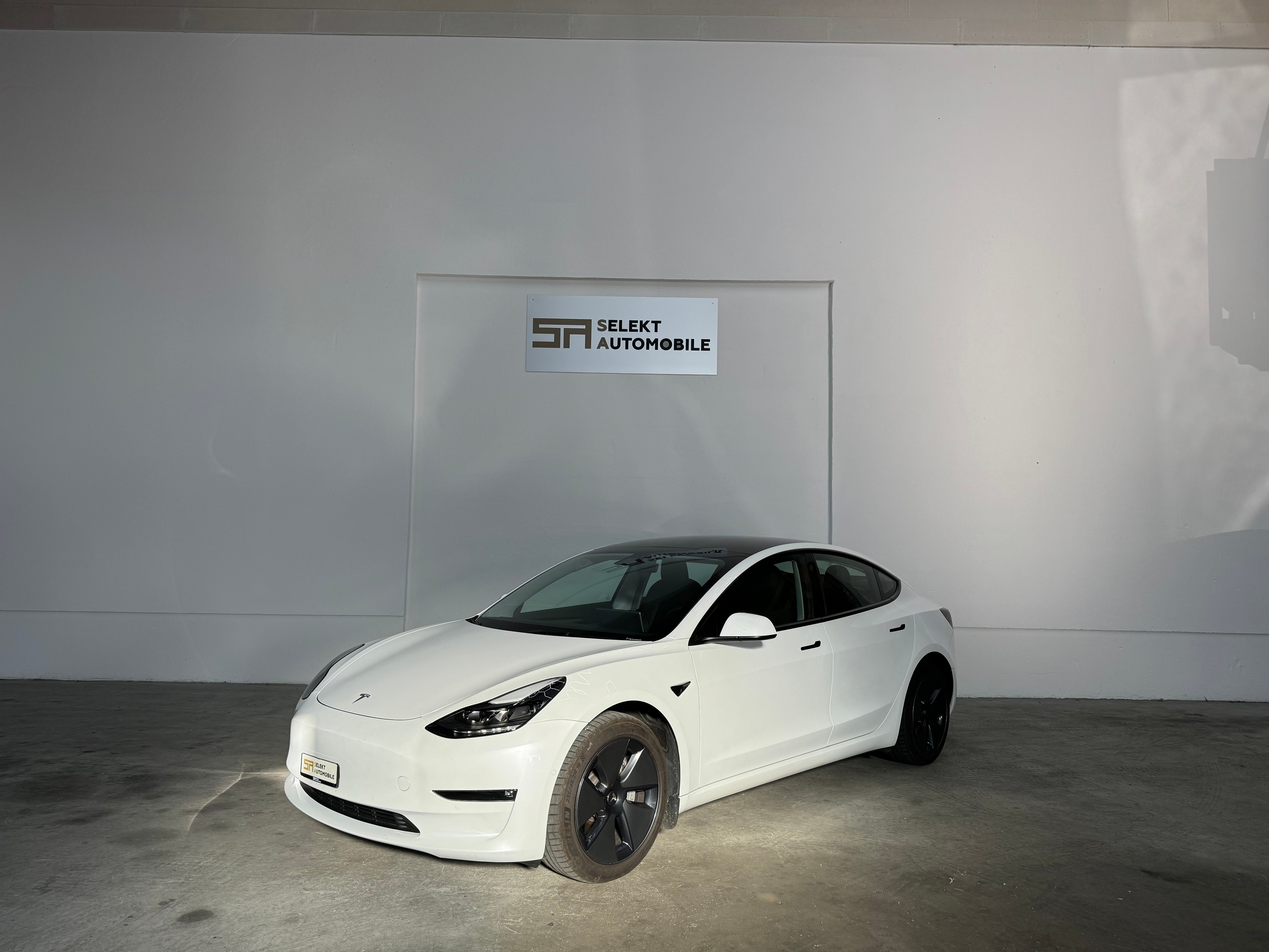 TESLA Model 3 Long Range Dual Motor AWD Facelift