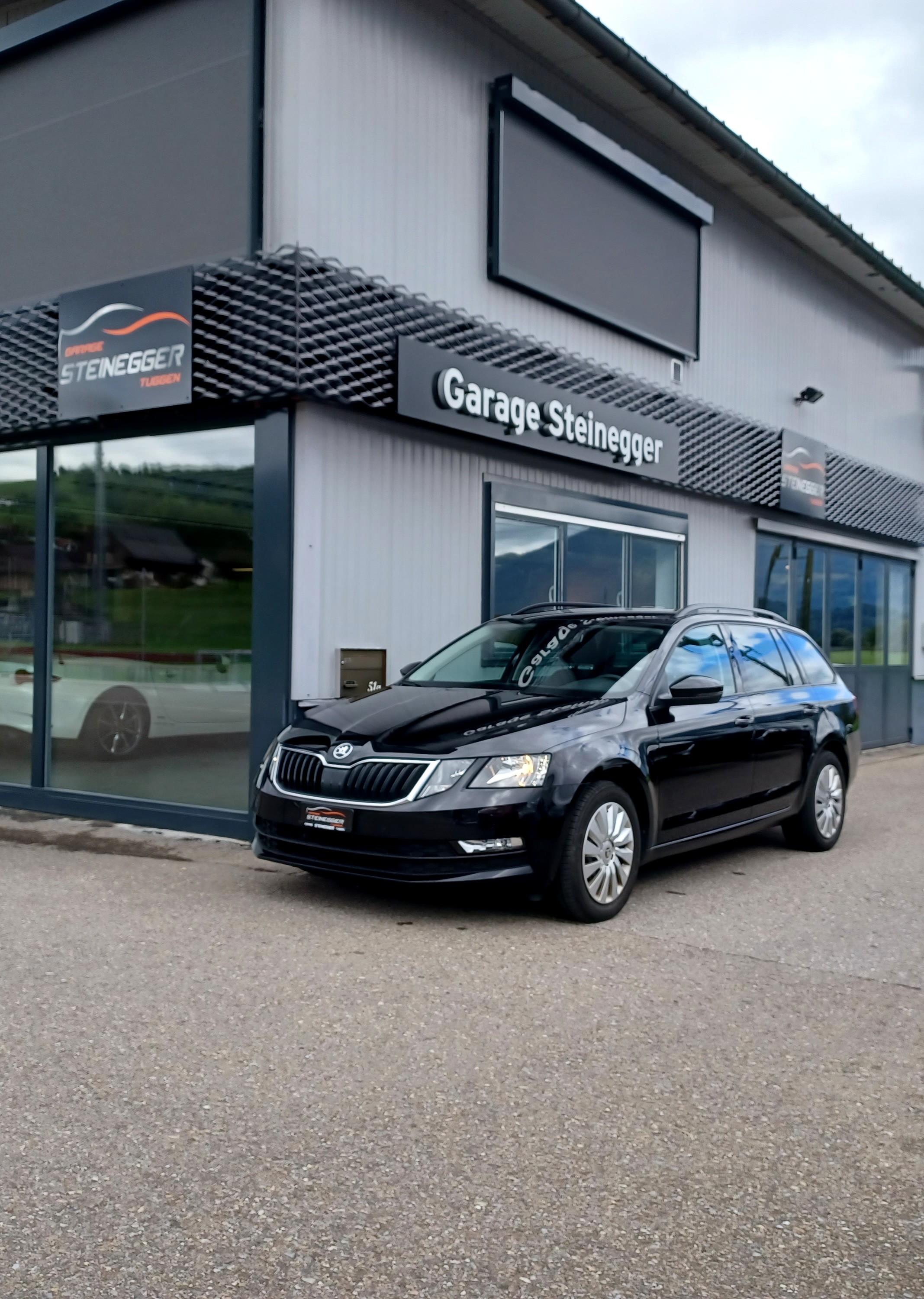 SKODA Octavia Combi 2.0 TDI Ambition 4x4 DSG