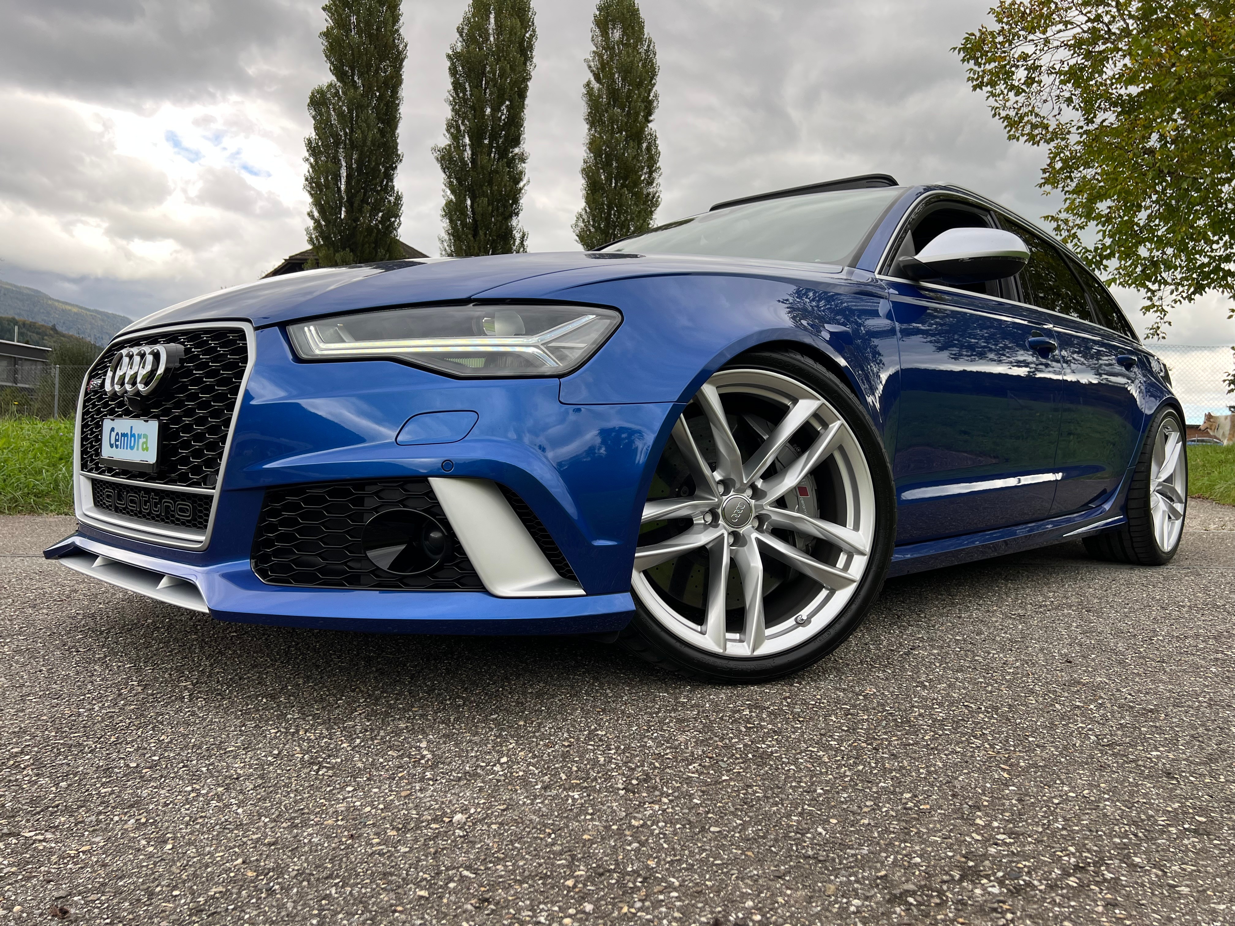 AUDI RS6 