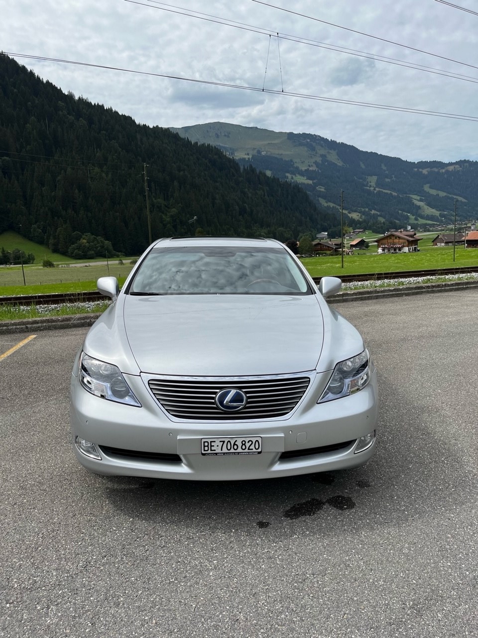 LEXUS LS 600h 5.0 V8 AWD Automatic