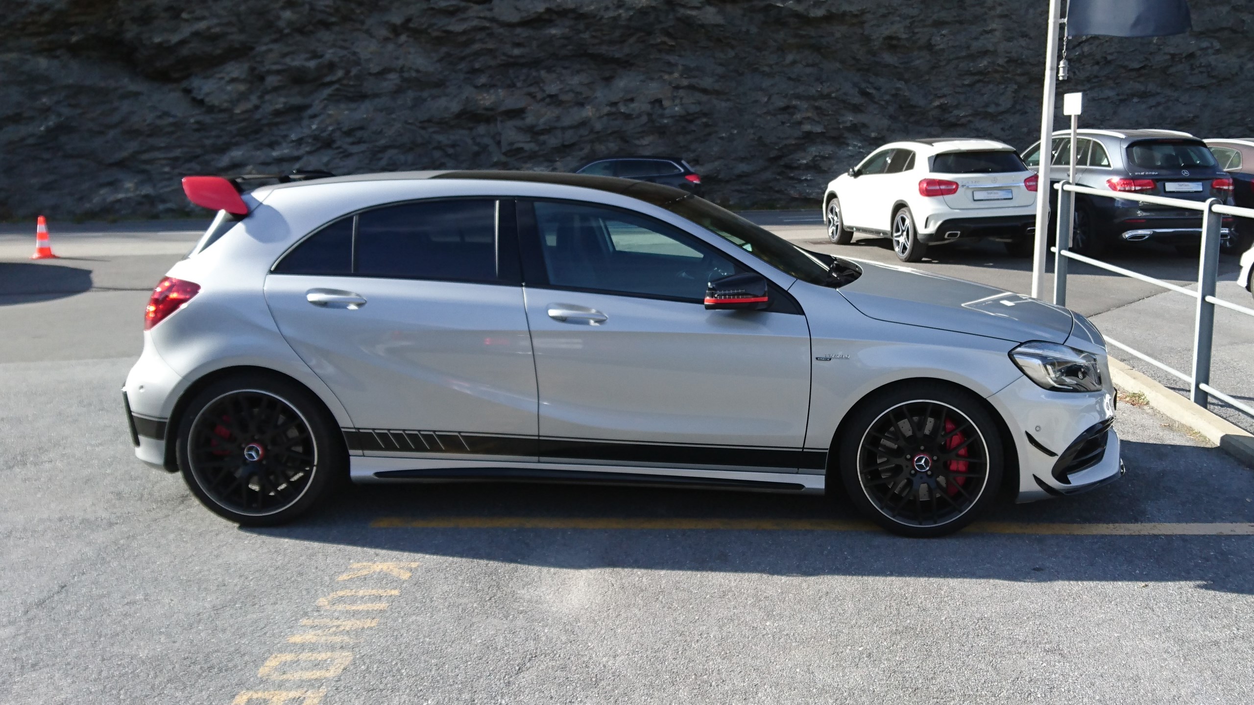 MERCEDES-BENZ A 45 AMG 4Matic Speedshift 7G-DCT