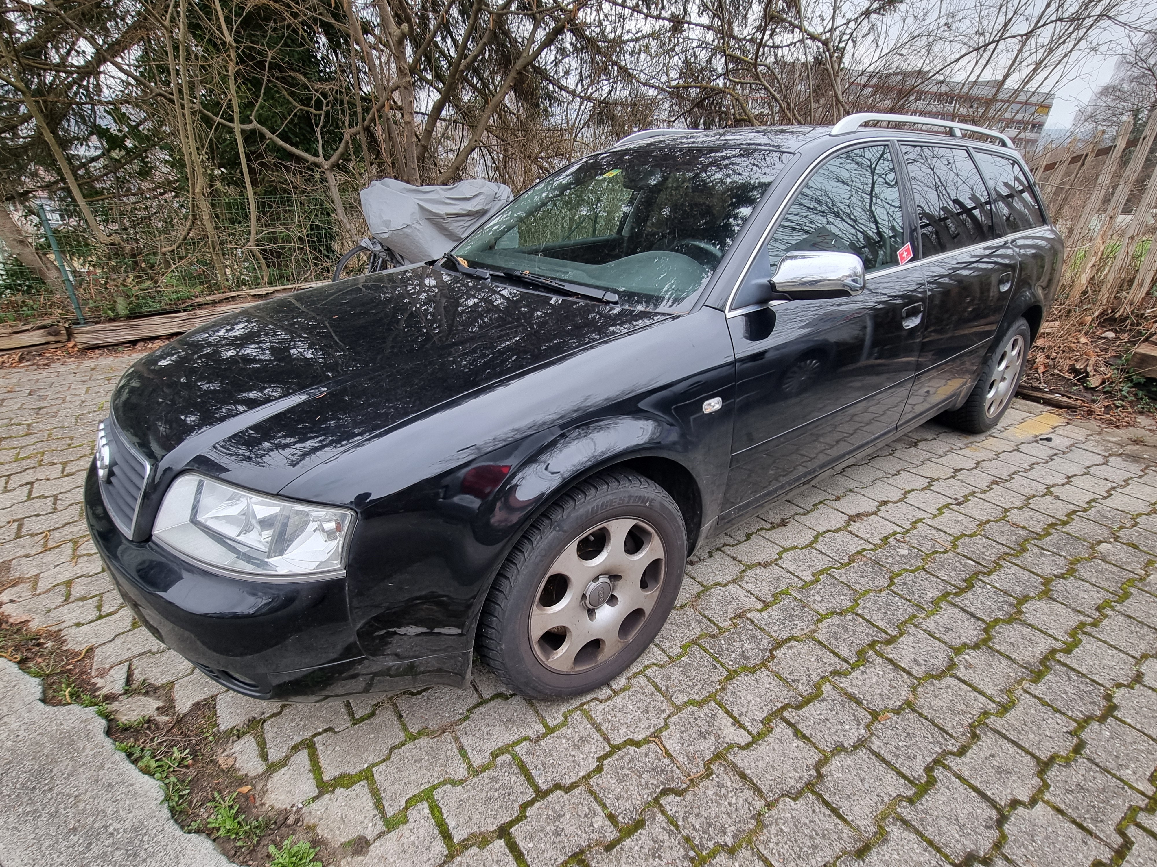 AUDI A6 Avant 2.4