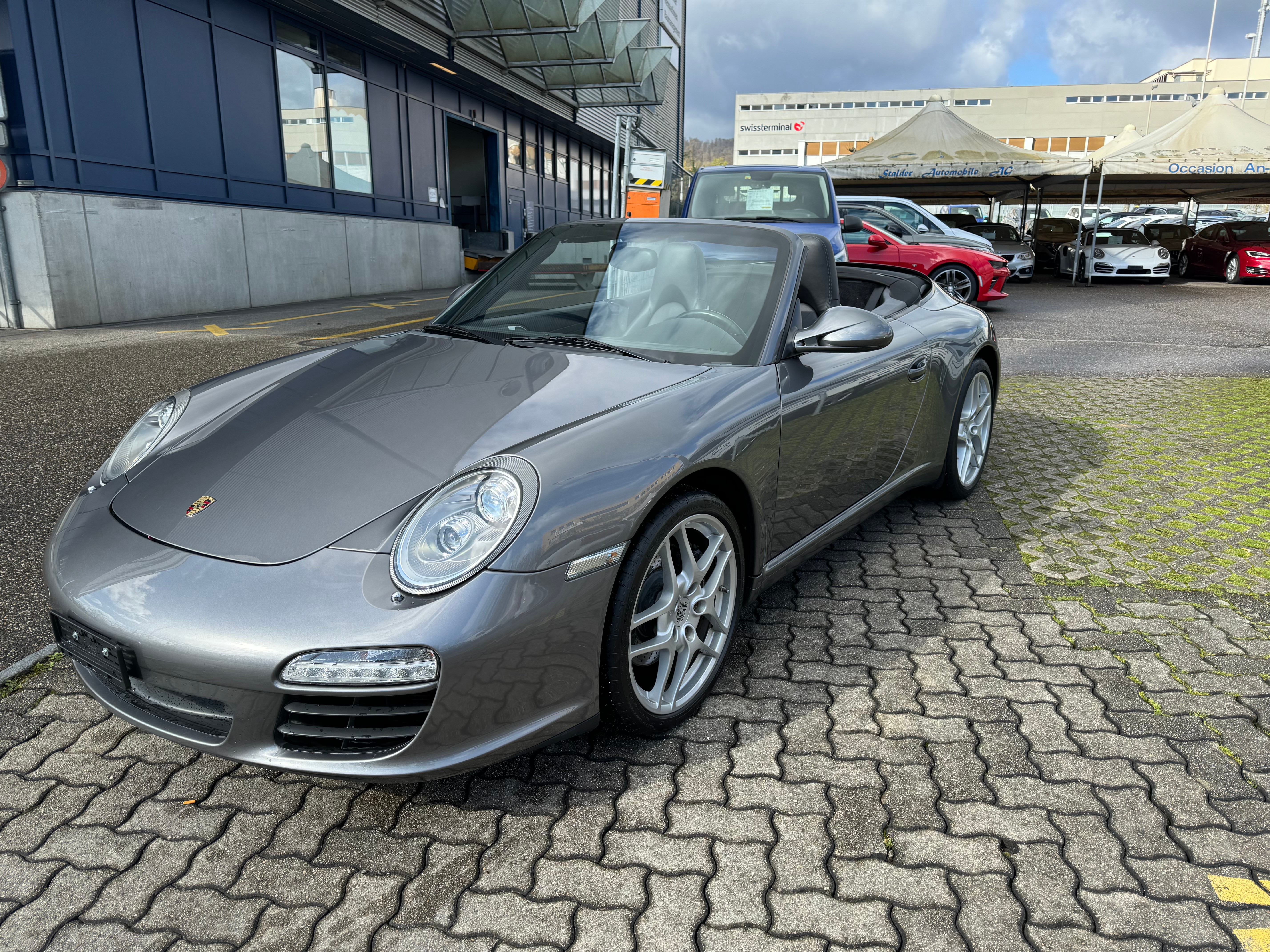 PORSCHE 911 Cabrio Carrera PDK