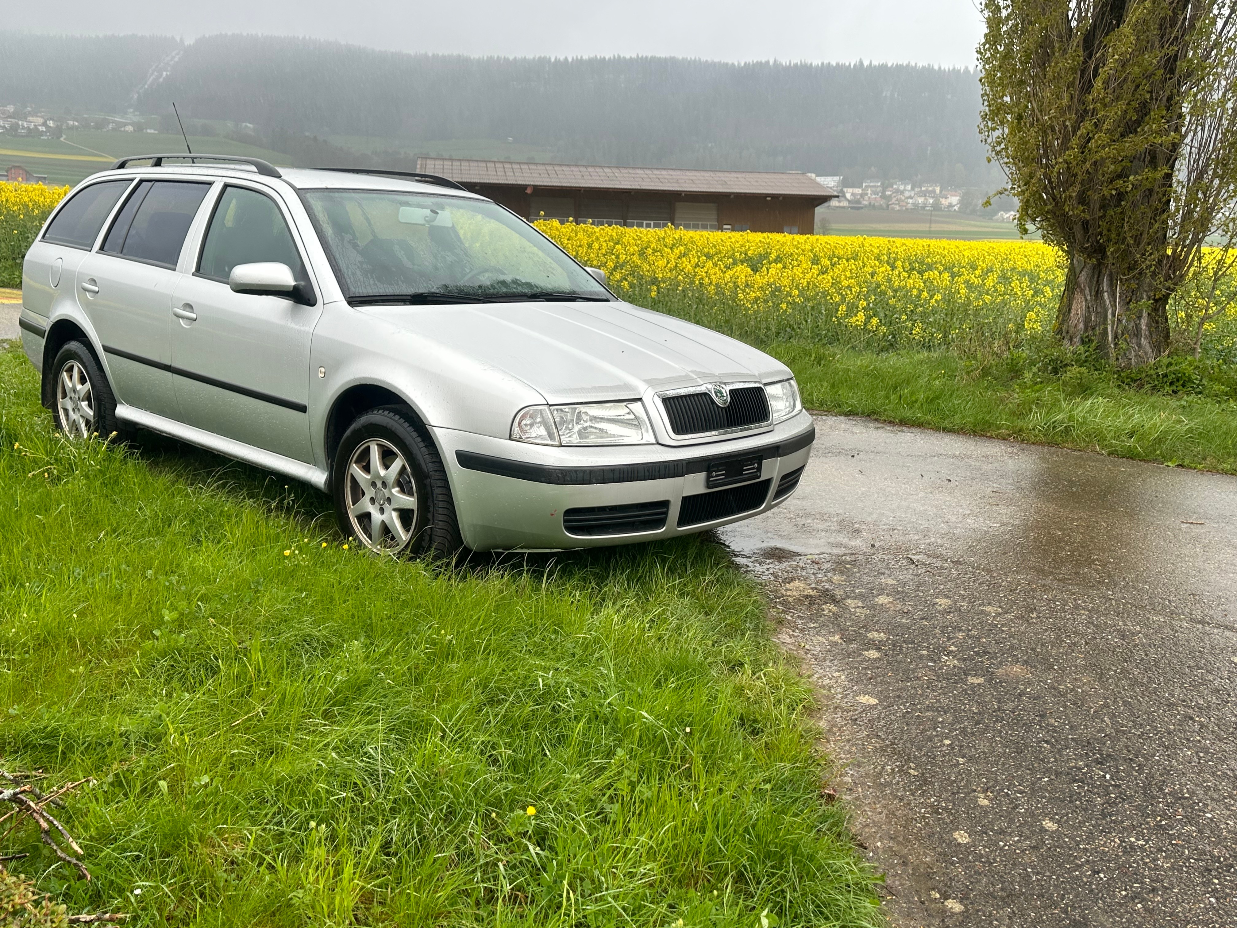 SKODA Octavia 1.9 TDI Ambiente 4x4